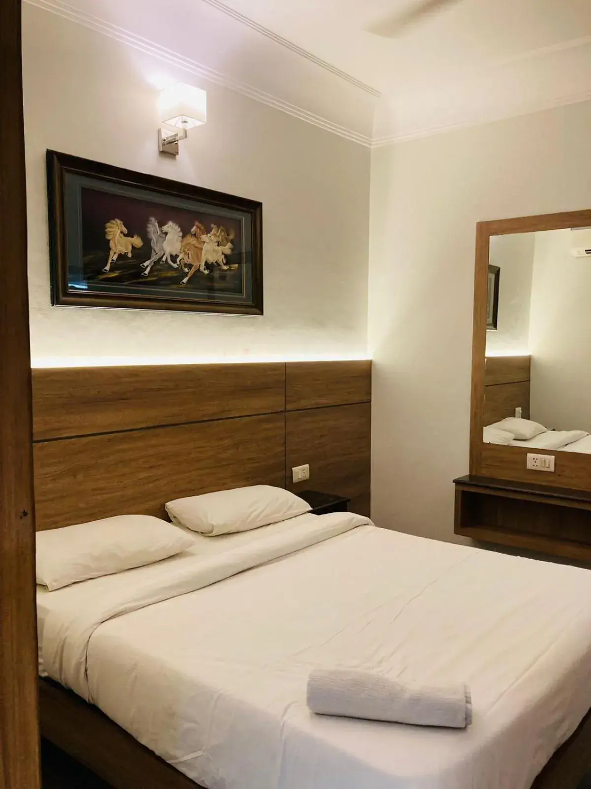 Standard King Room in Hotel Aman Palace Standard King Room in Hotel Aman Palace