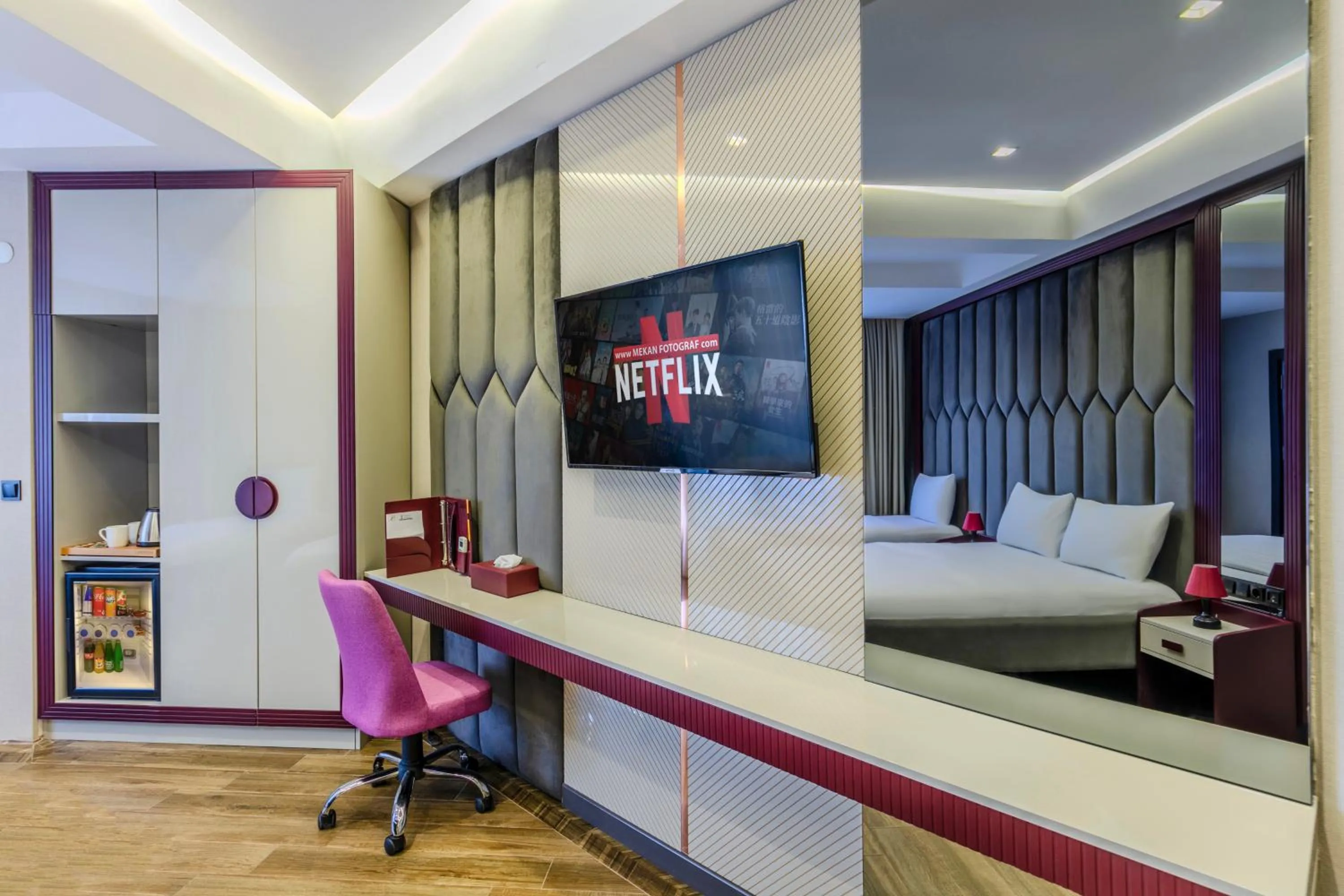 Bed in Heaven Premium Hotel Restaurant & Airport Shuttle