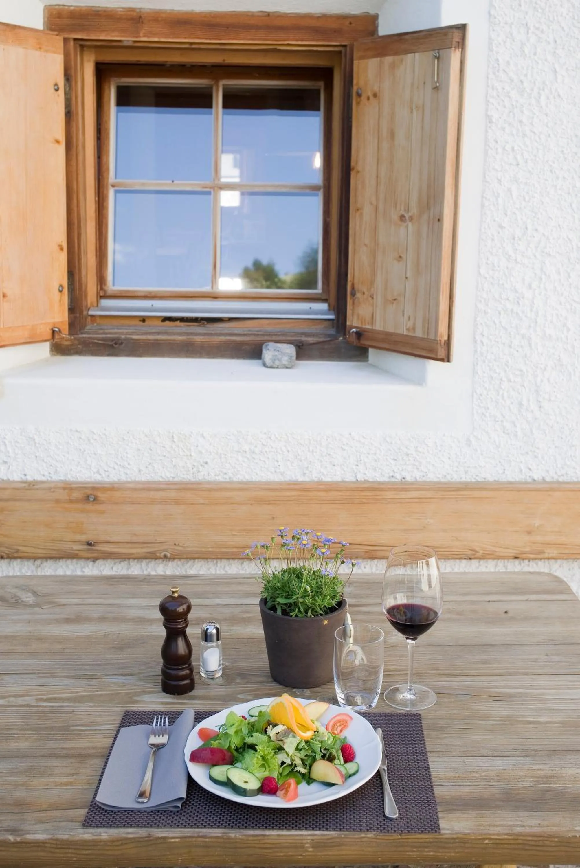 Food and drinks in Alpengasthof Crusch Alba ed Alvetern, S-charl