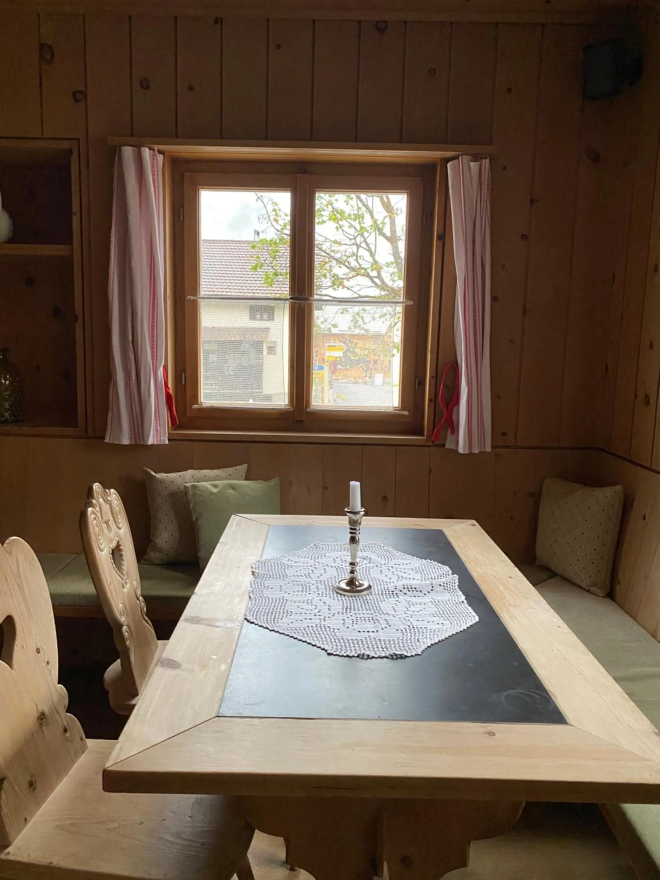 Dining area in Alpengasthof Crusch Alba ed Alvetern, S-charl