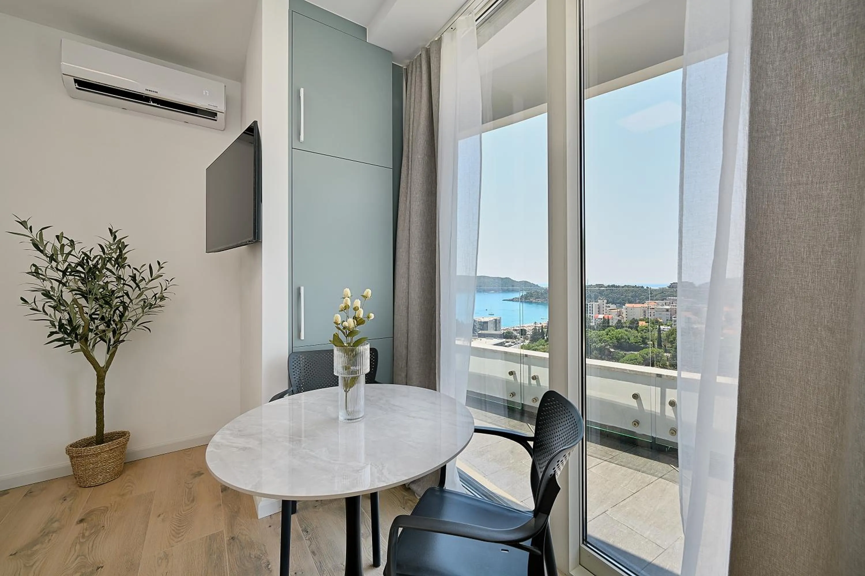 Natural landscape in Skyline resort