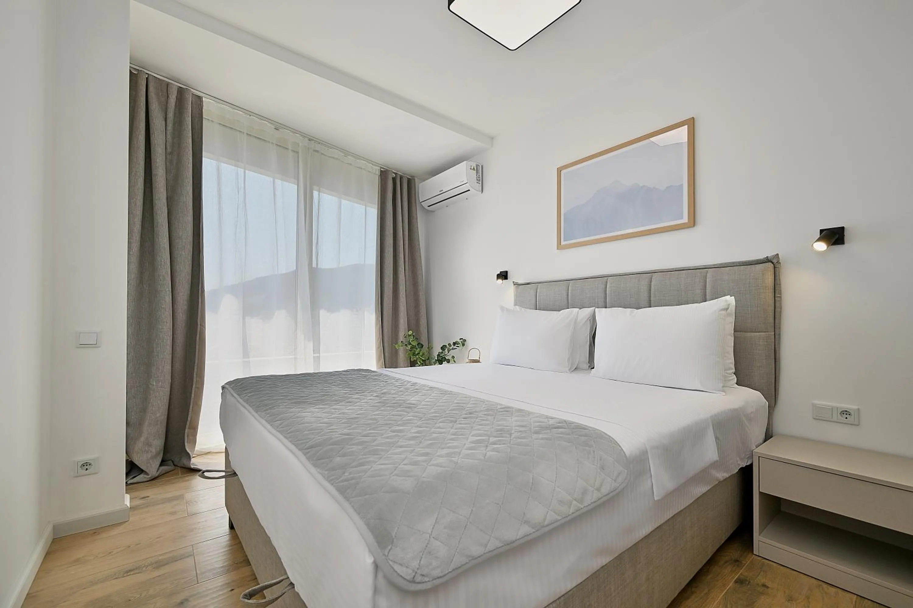 Bed in Skyline resort