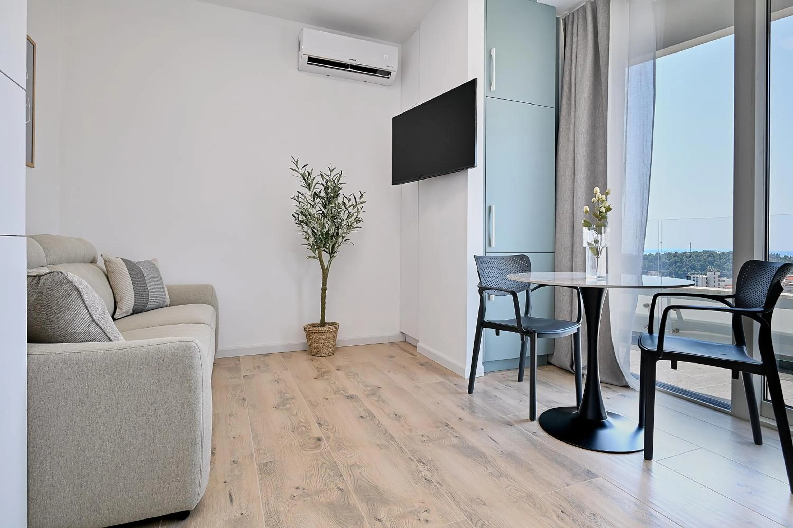 TV and multimedia in Skyline resort