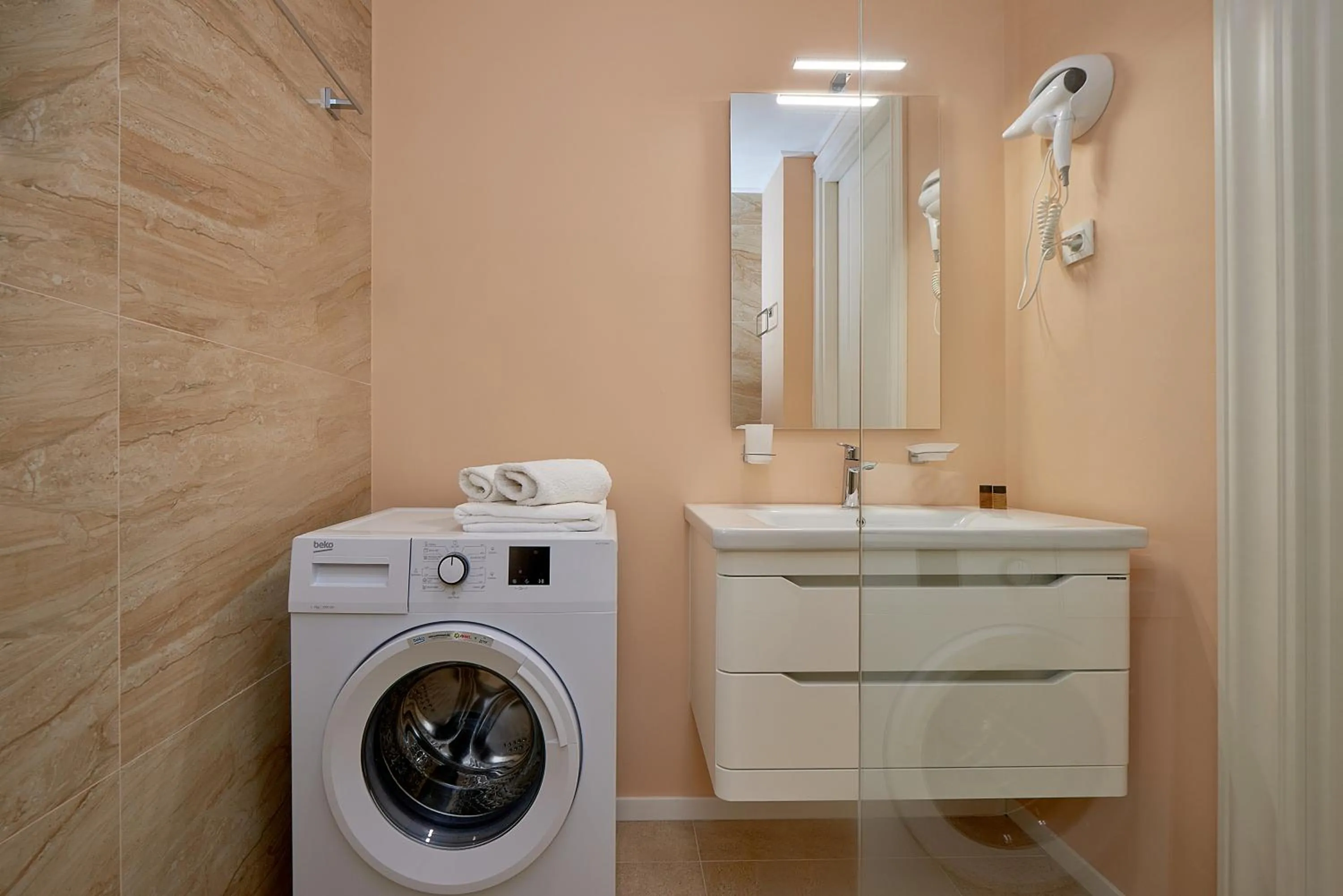 Bathroom in Skyline resort