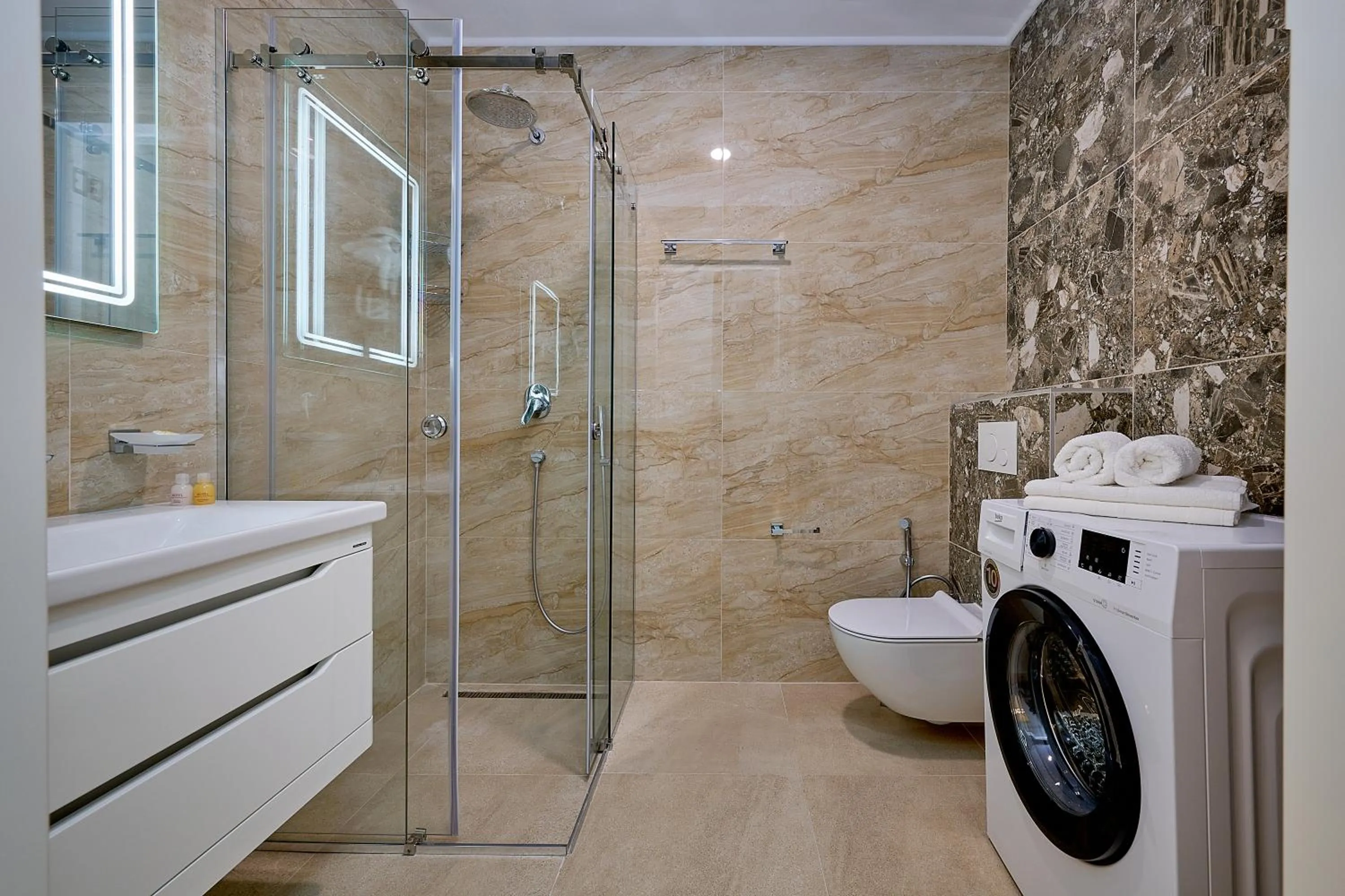 Bathroom in Skyline resort