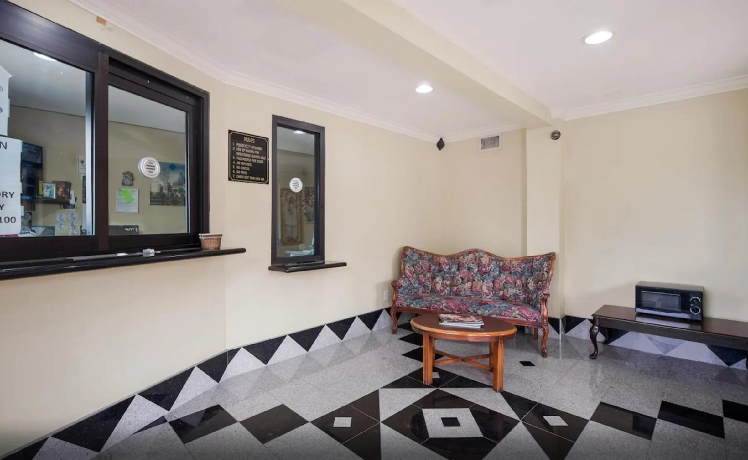 Lobby or reception in Hollywood INN - Downtown Houston