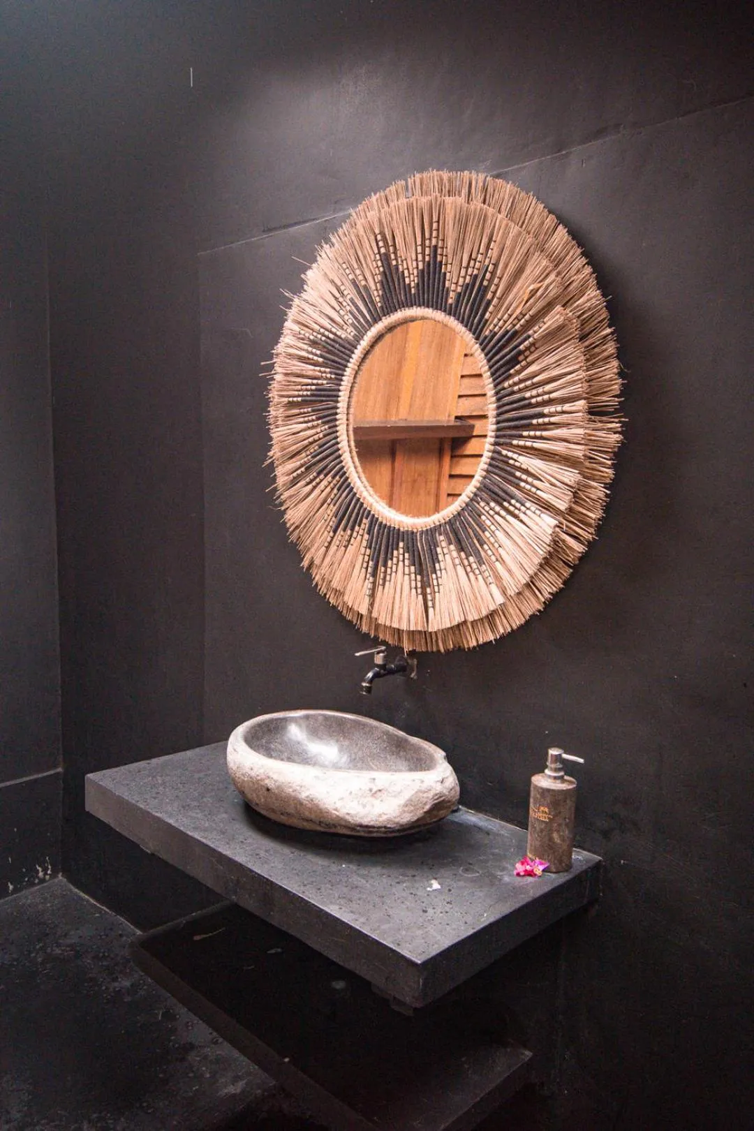 Bathroom in Hakuna Matata Resort Gili Air