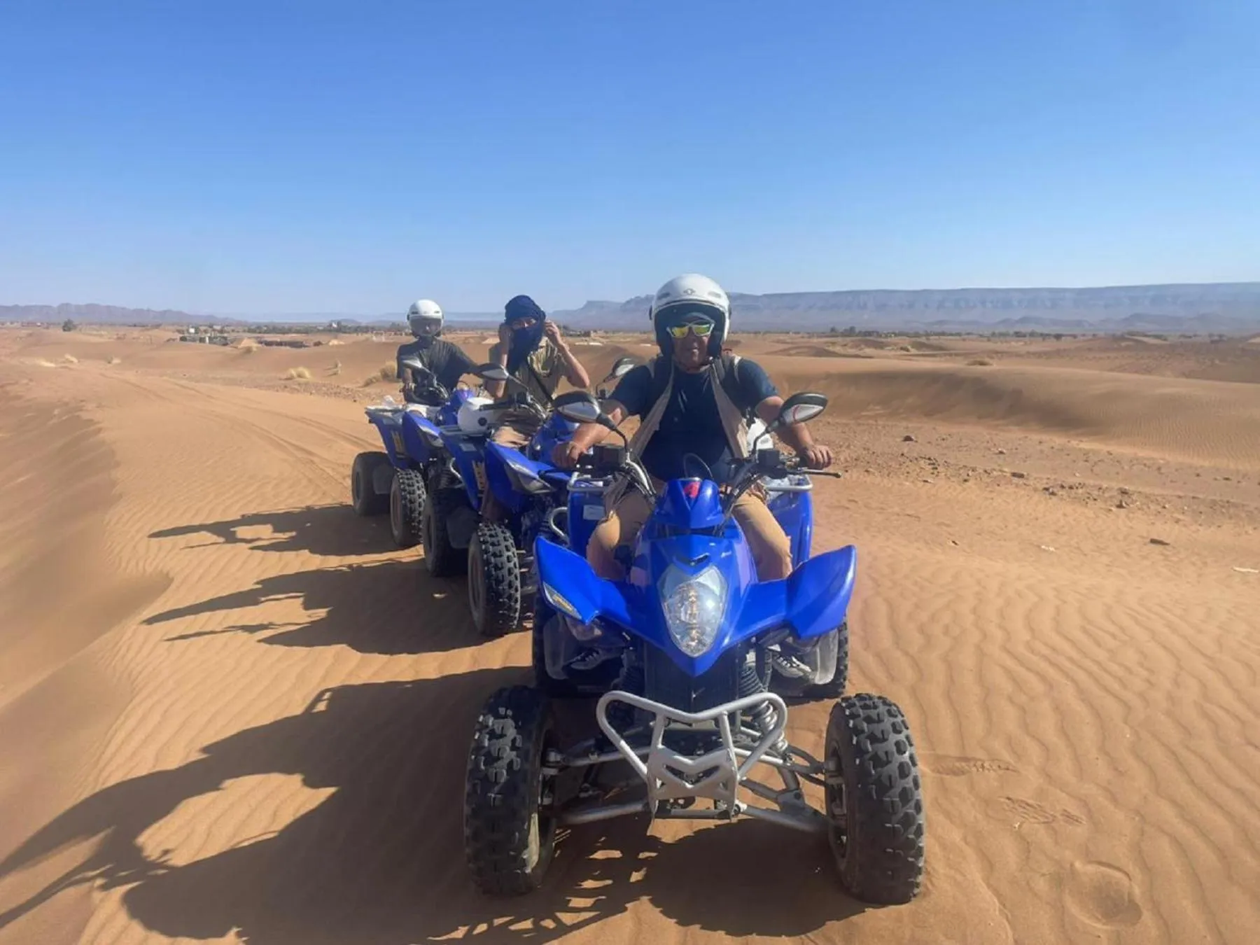 Hiking in La Perle Du Drâa