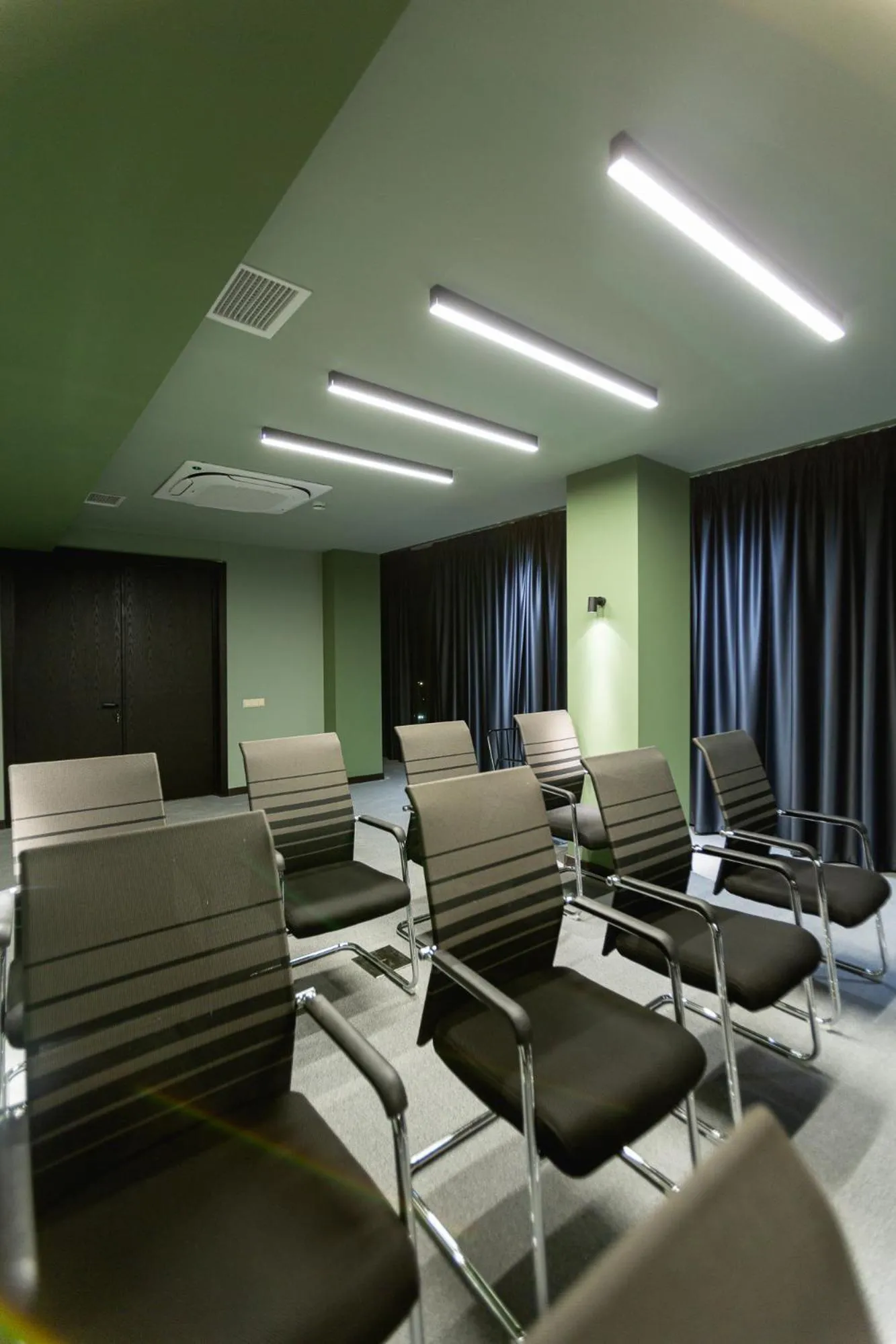 Meeting/conference room in West Inn Georgia