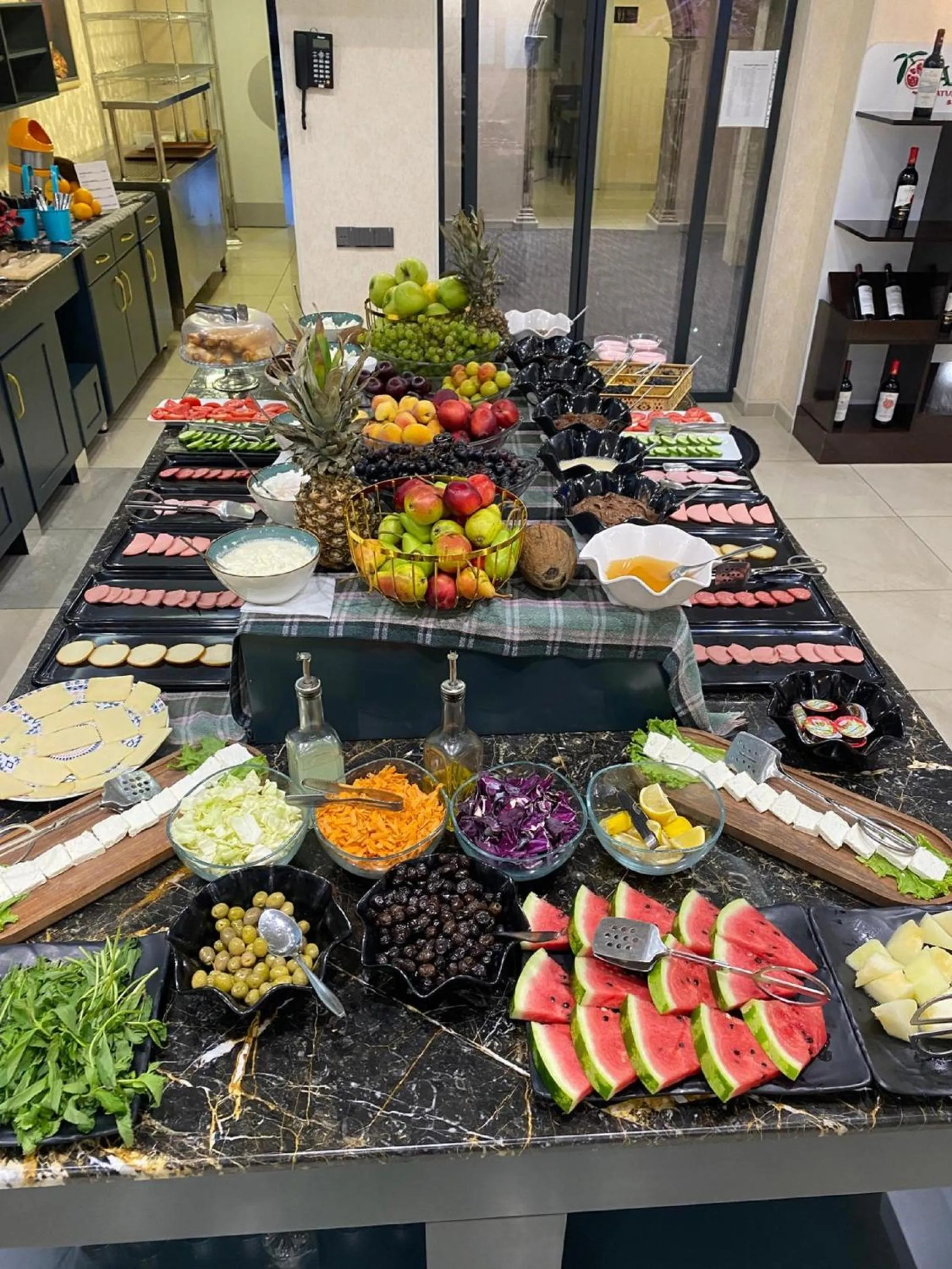 Restaurant/places to eat in Essam Deluxe Hotel