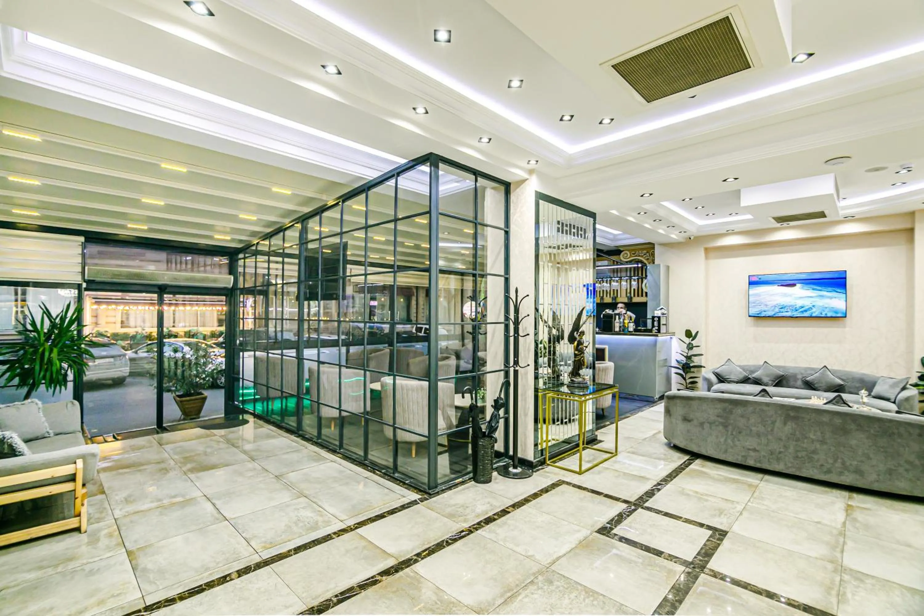 Lounge or bar in Essam Deluxe Hotel