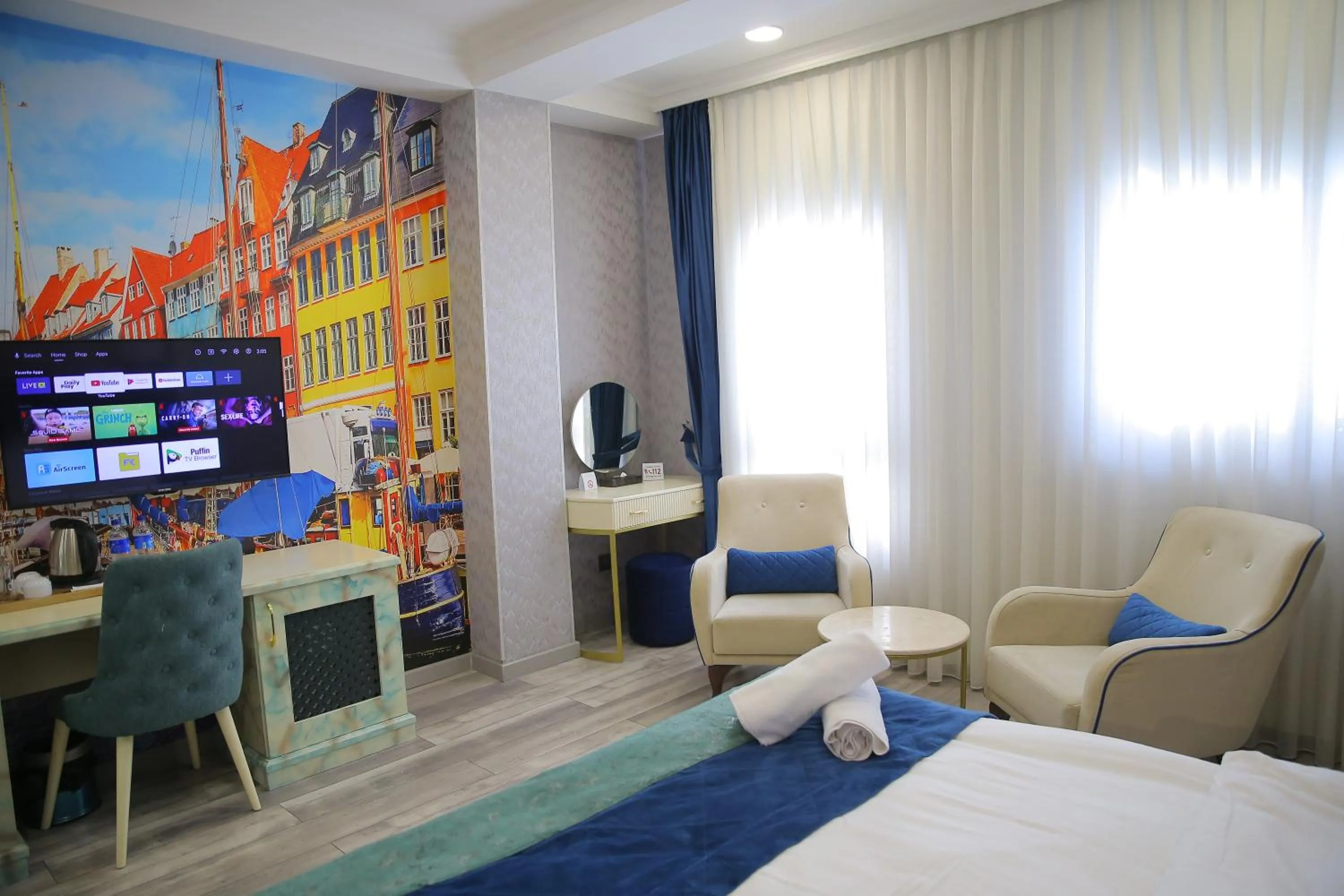 Photo of the whole room, Bed in Essam Deluxe Hotel