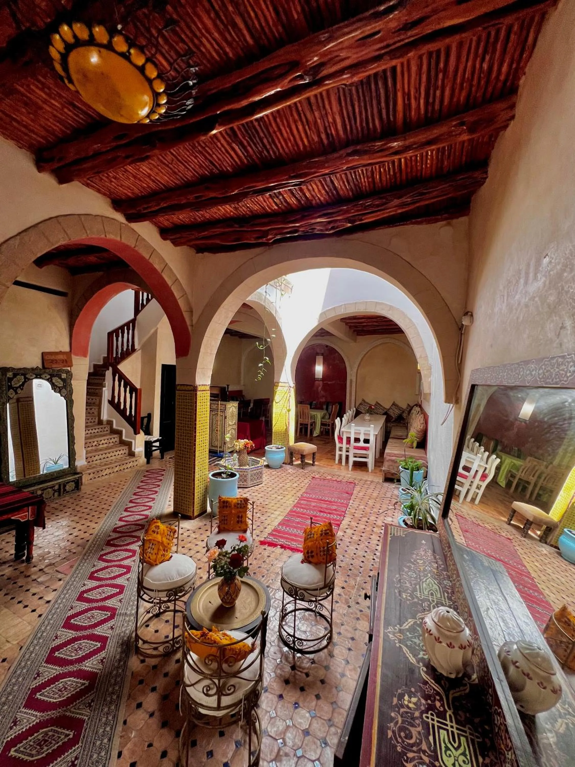 Communal lounge/ TV room in Riad Chakir Mogador