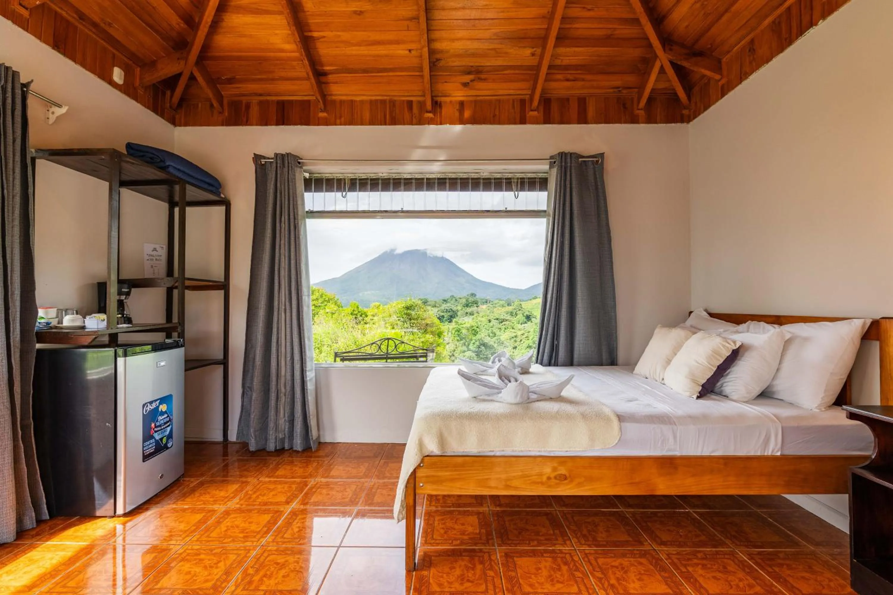 View (from property/room), Bed in Chateau Arenal Hotel & Restaurante