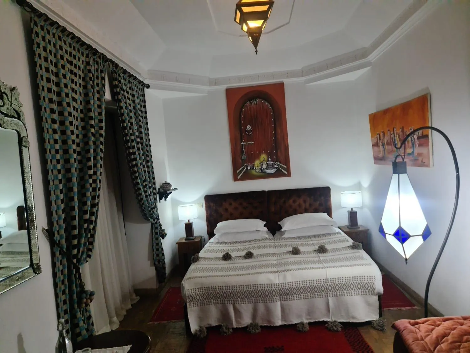 Bed in Riad Aubrac