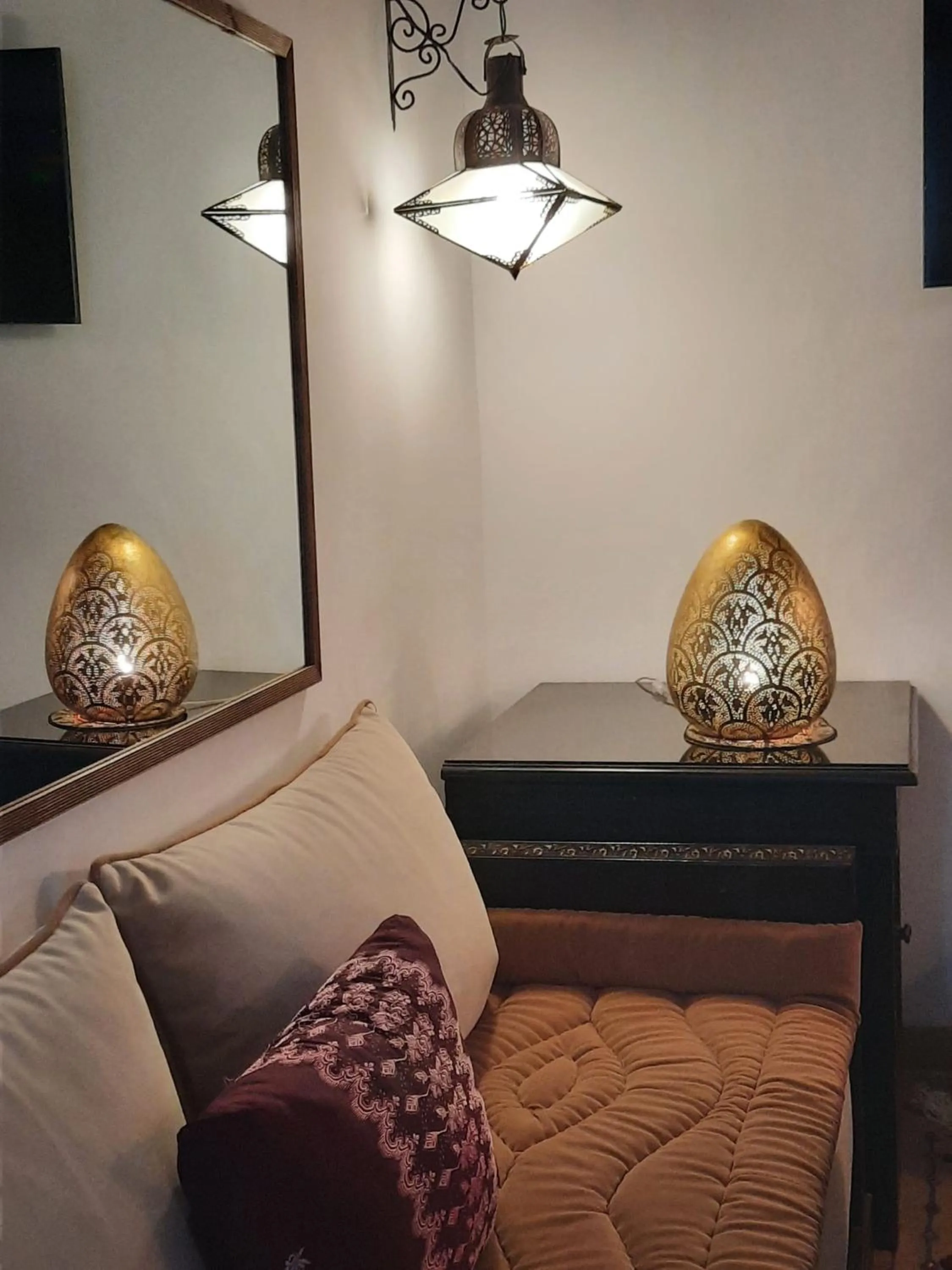 Communal lounge/ TV room in Riad Aubrac