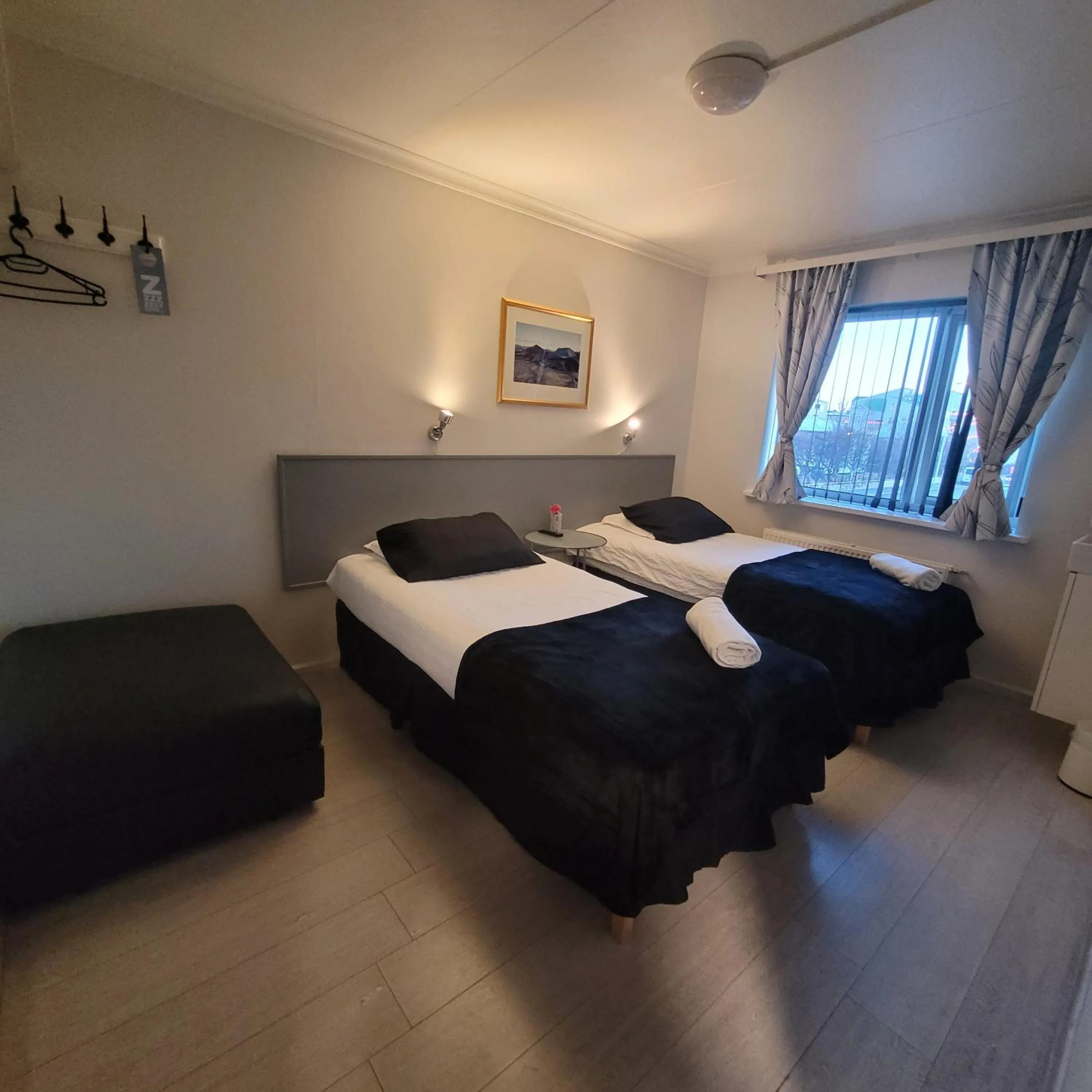 Bed in B&B Guesthouse - Bed and Breakfast Keflavik Centre