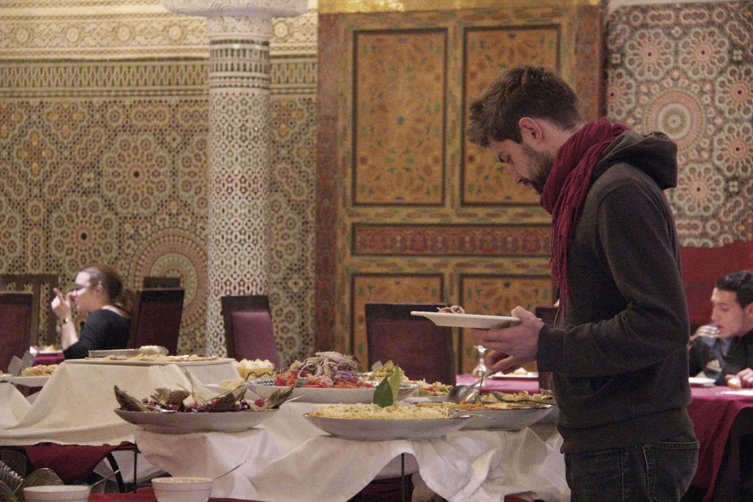 Restaurant/places to eat in Hotel Imperial Plaza & Spa