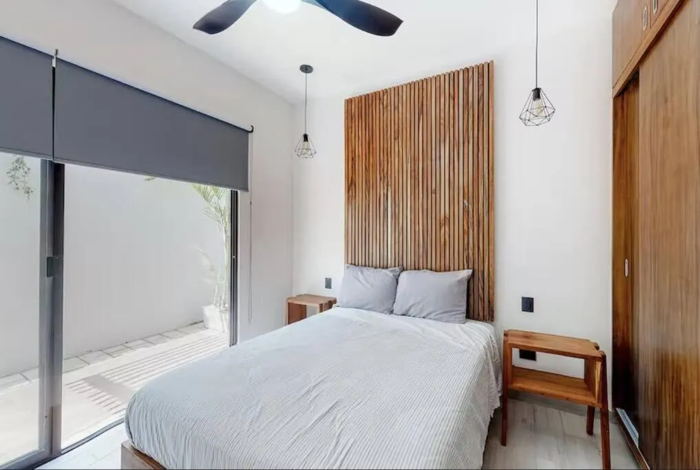 Bedroom, Bed in Spacious Condo, beautiful pool, Wi-Fi - Casa Kaanal 104