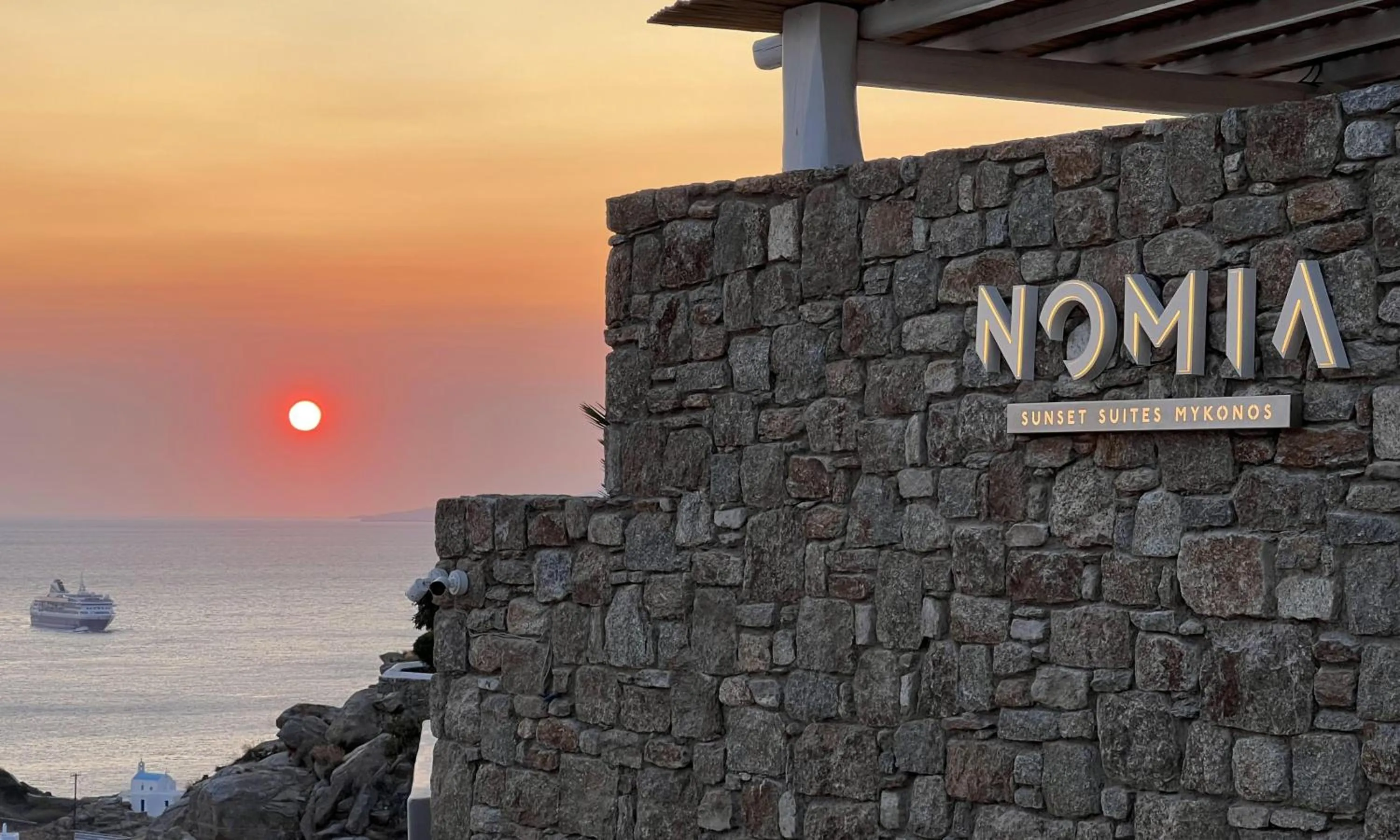Logo/Certificate/Sign in Nomia Sunset Suites Mykonos