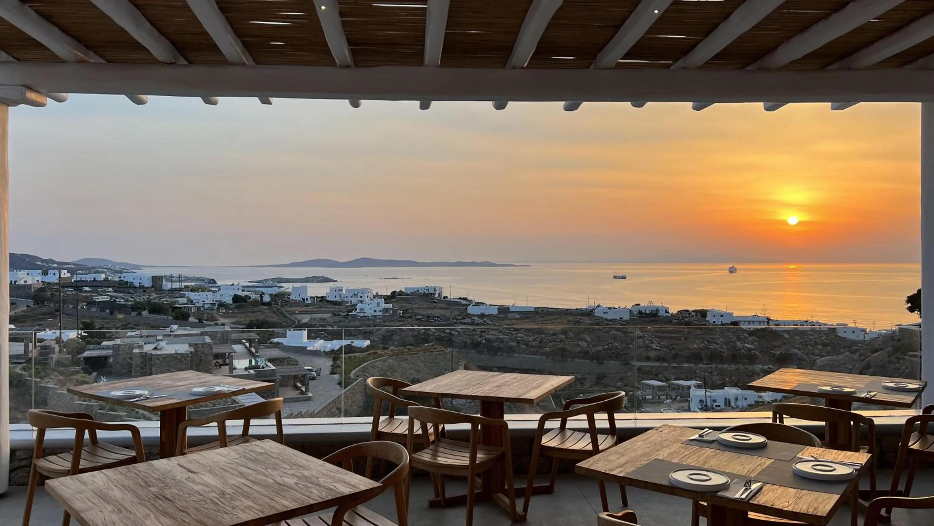 Balcony/Terrace in Nomia Sunset Suites Mykonos