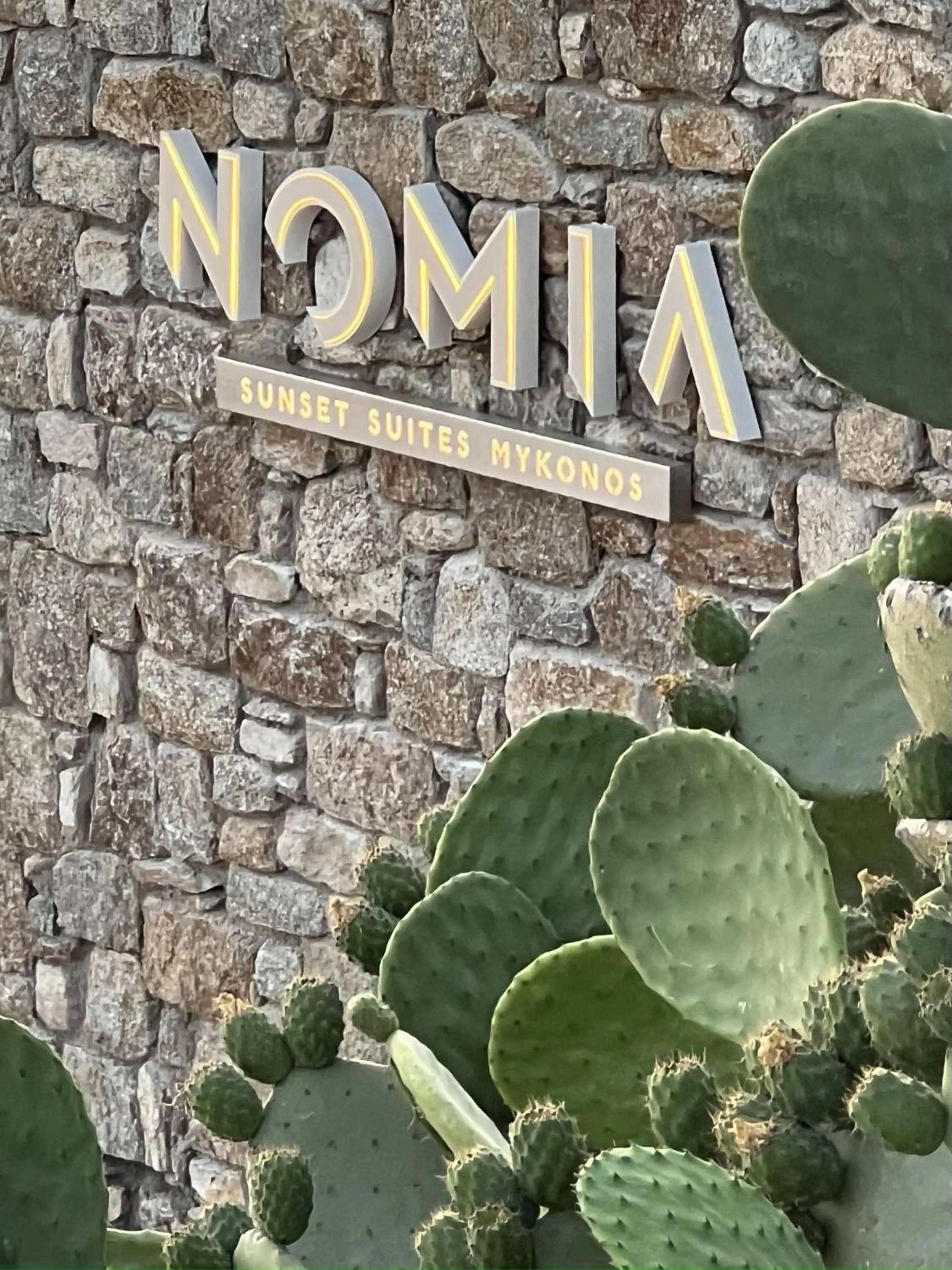 Logo/Certificate/Sign in Nomia Sunset Suites Mykonos