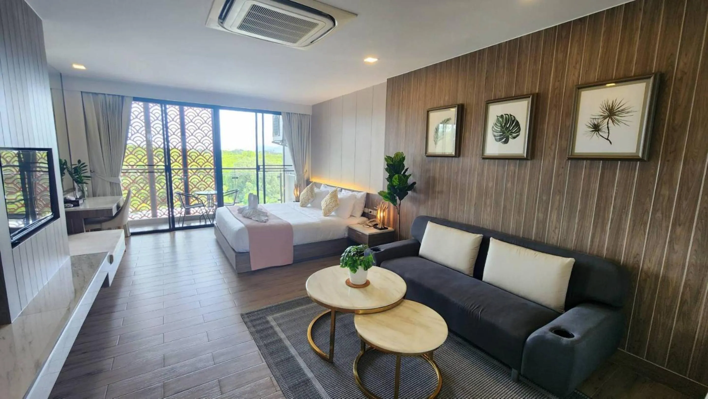 Bed in Alaita Boutique Phuket