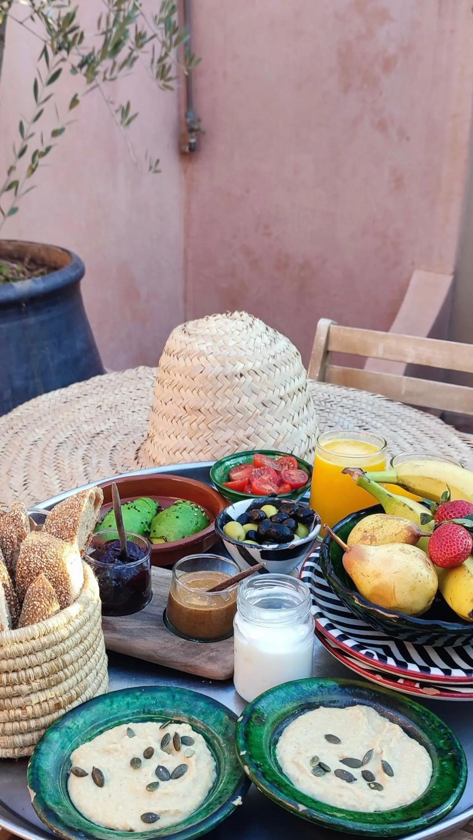 Food and drinks in Riad Dar Zaman