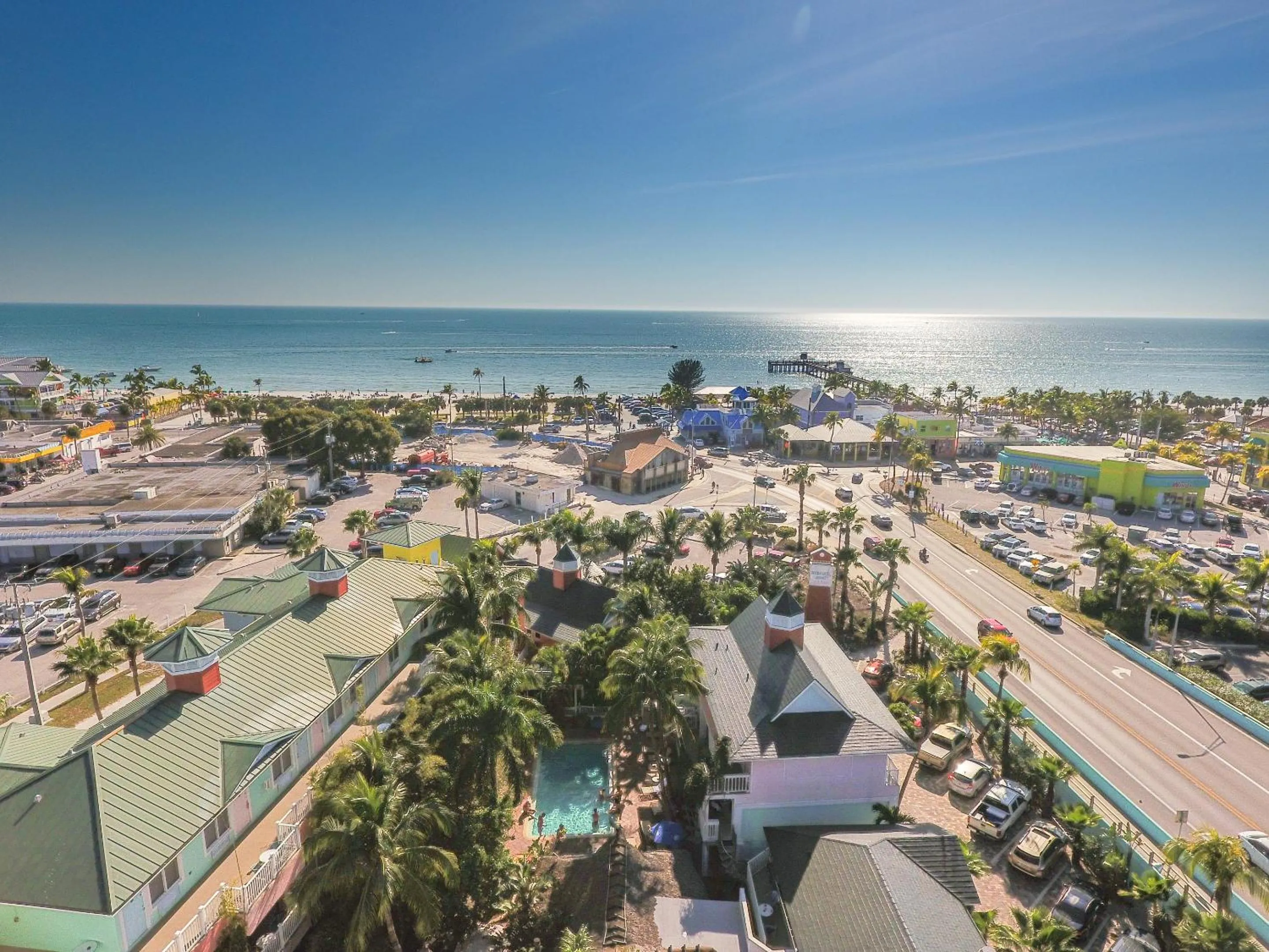 Bird's eye view in Lighthouse Resort: Inn & Suites