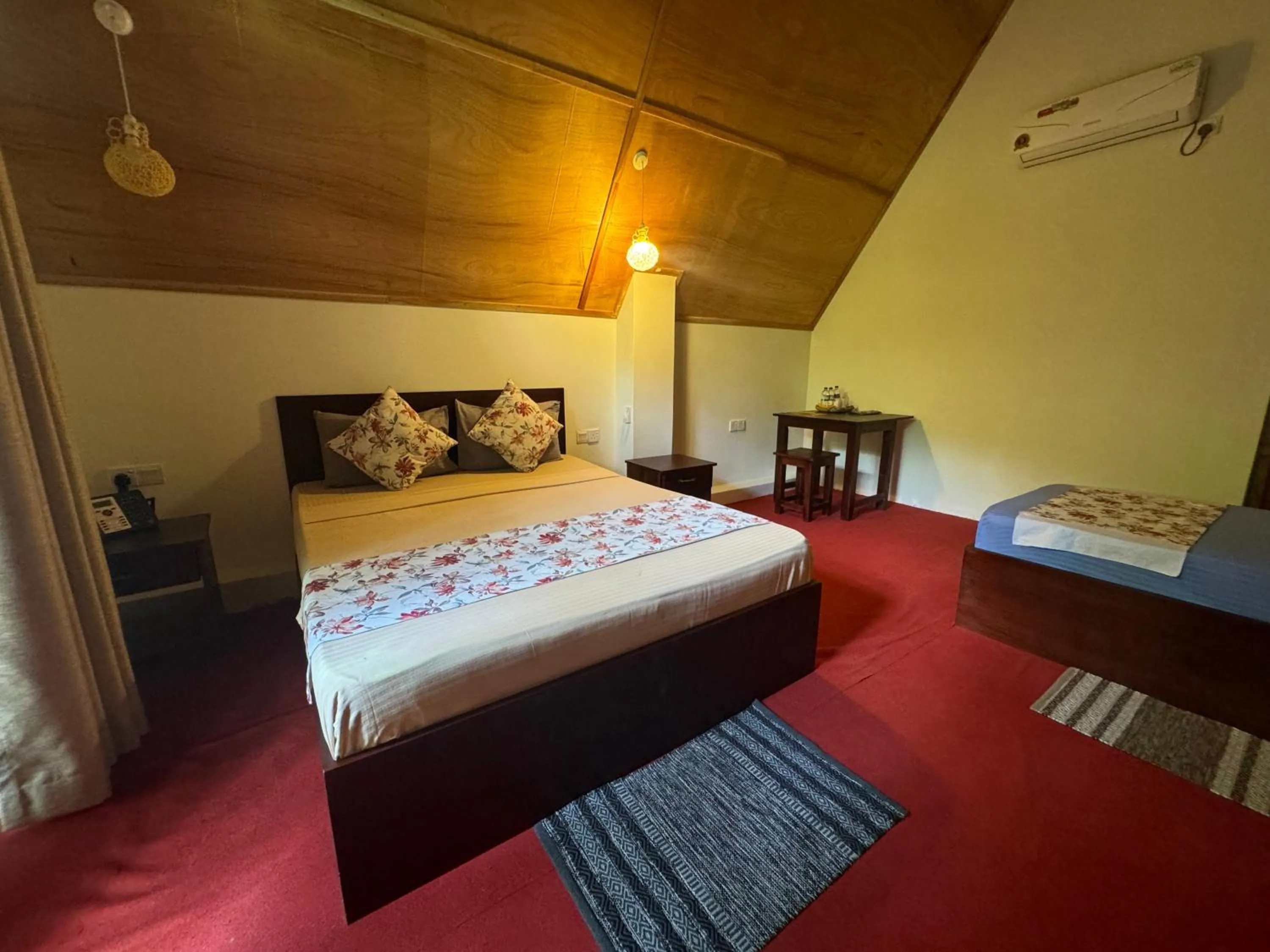 Bed in Steps Garden Resort