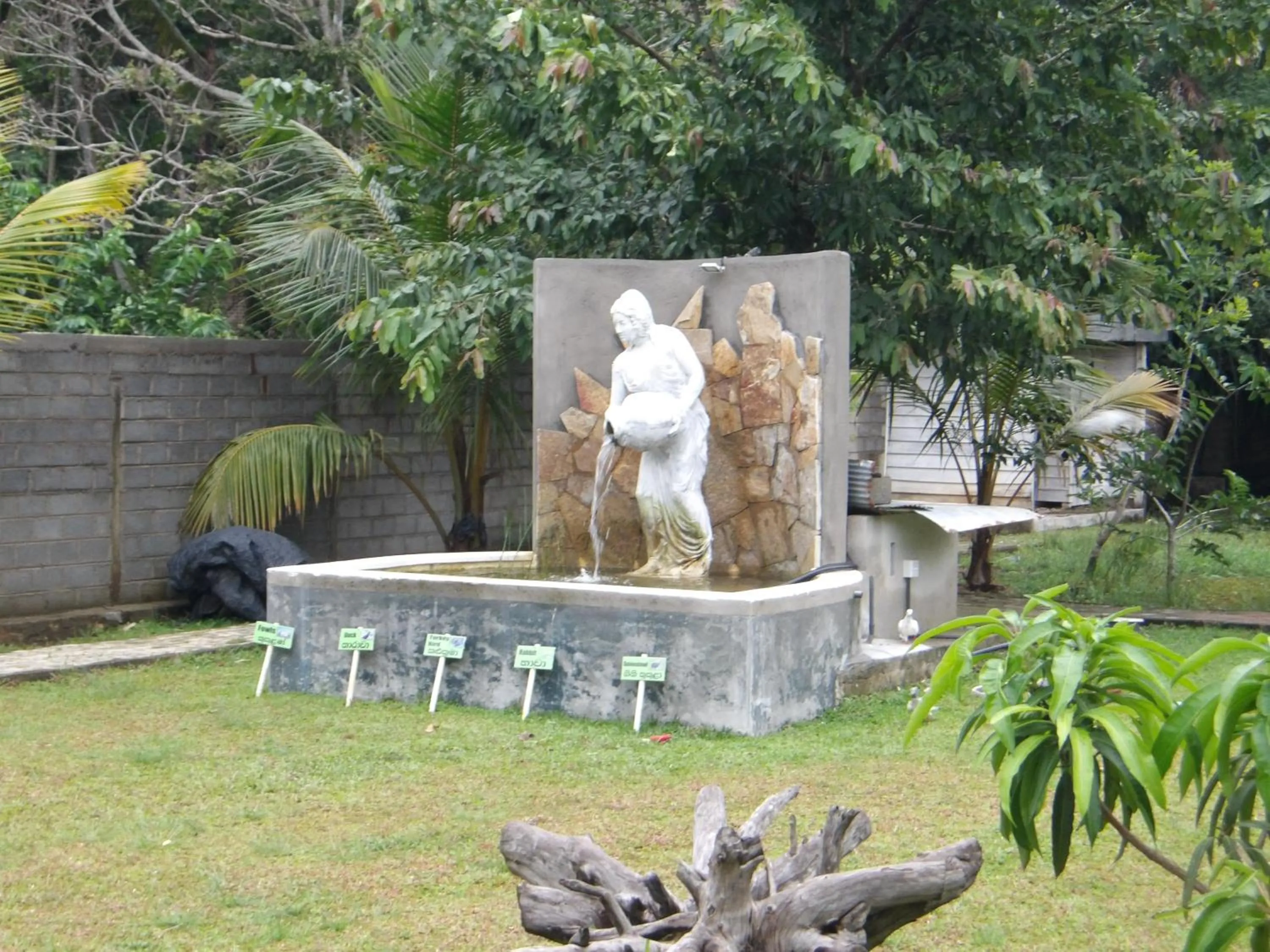 Garden in Steps Garden Resort