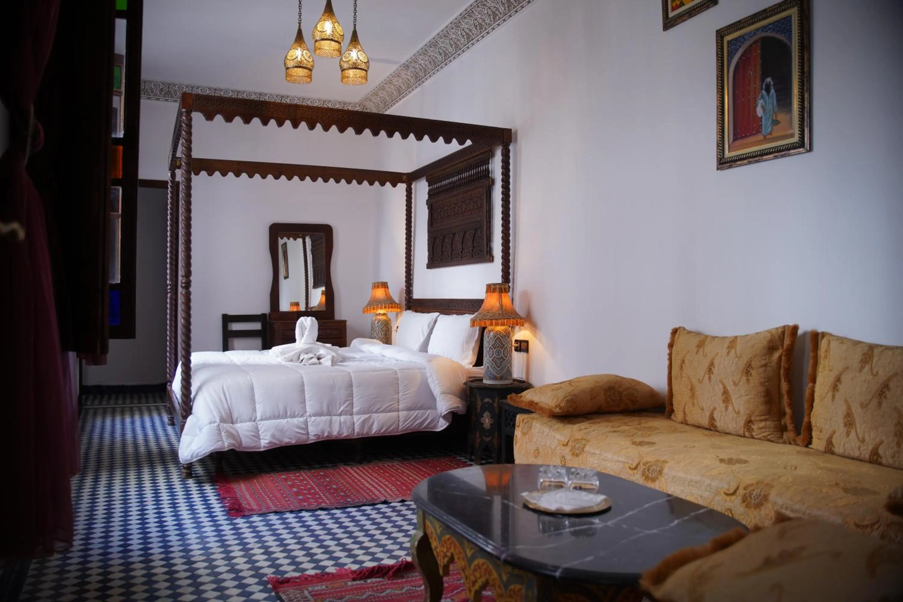 Bed in Riad Dar Chrifa - Luxury Escape