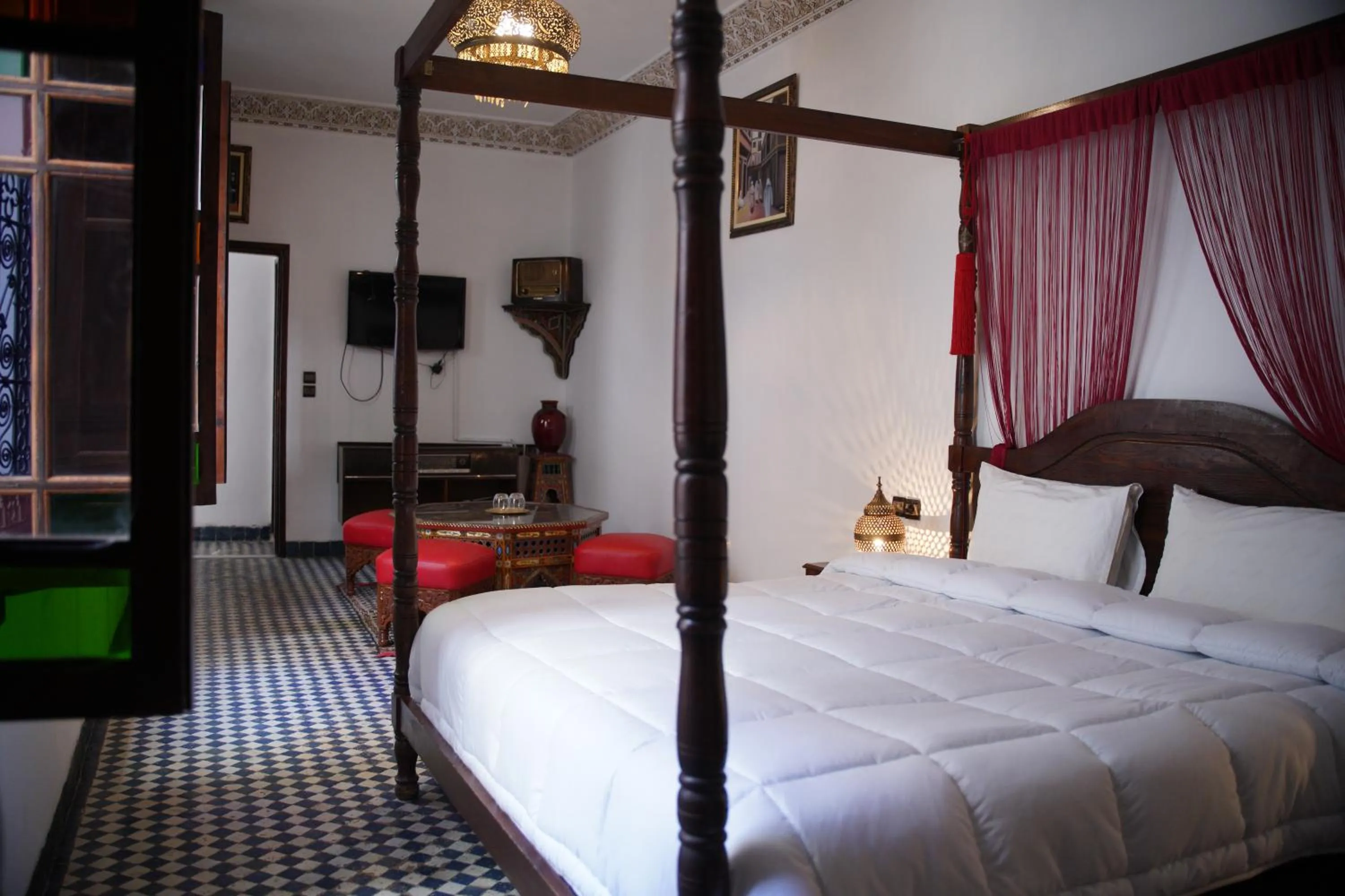 Bed in Riad Dar Chrifa - Luxury Escape