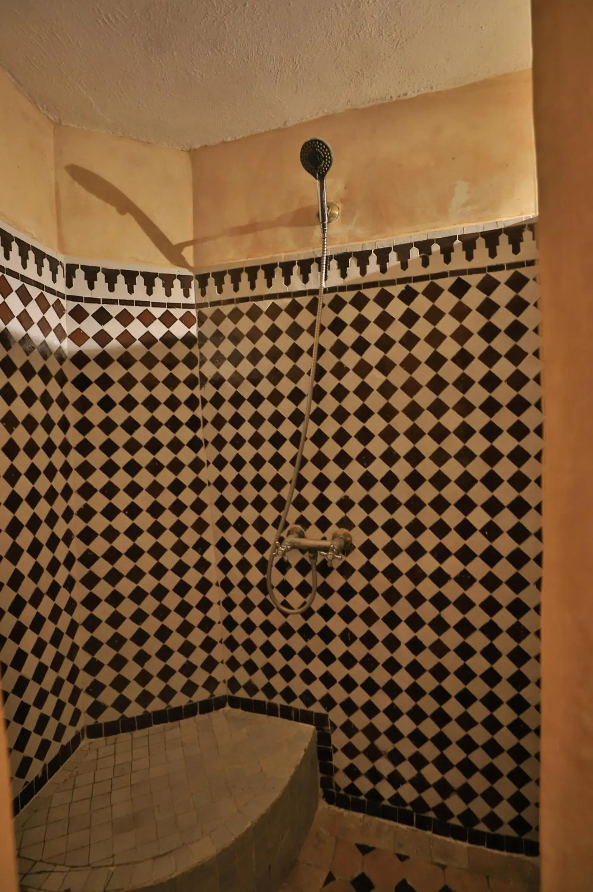 Volubilis Deluxe Double Room in Riad Dar Chrifa - Luxury Escape Volubilis Deluxe Double Room in Riad Dar Chrifa - Luxury Escape