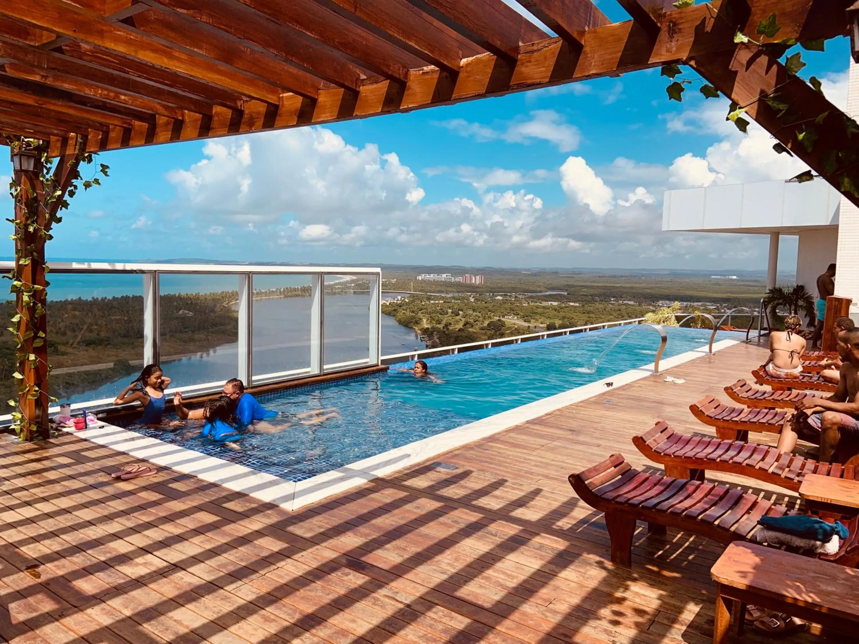 Swimming pool in Paiva Flats By Loui