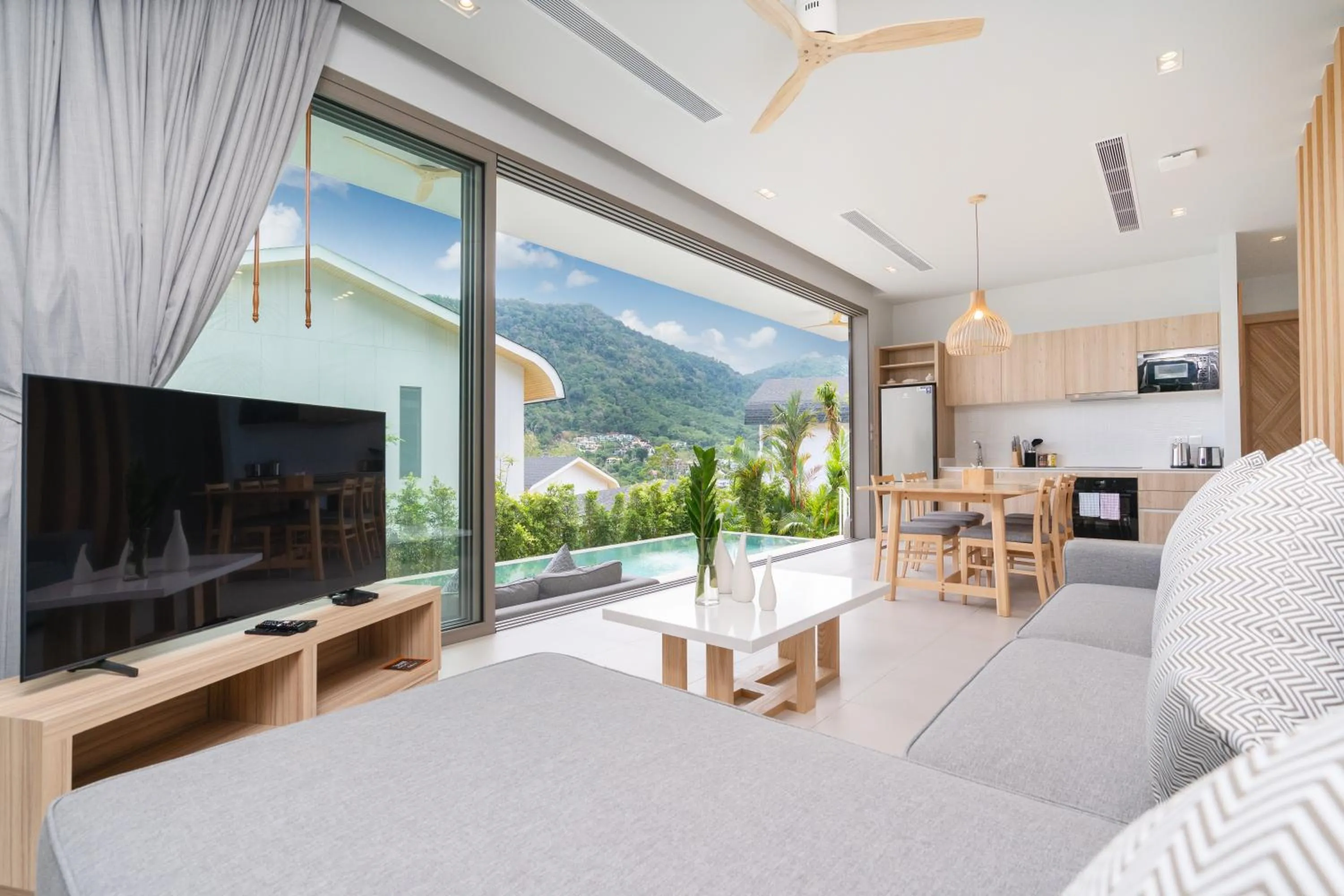 TV and multimedia in Himmapana Villas - Hills