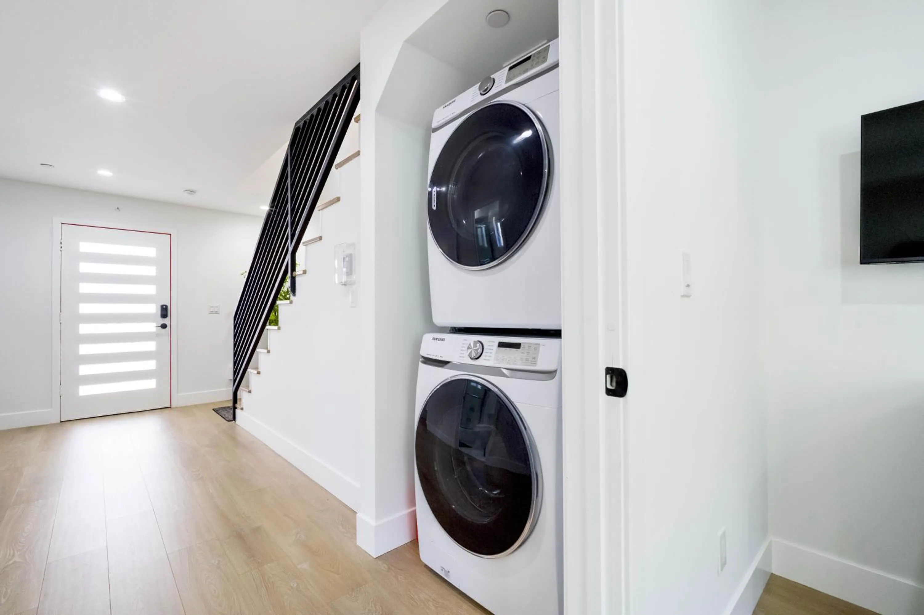 laundry in Modern Apartment in Studio City