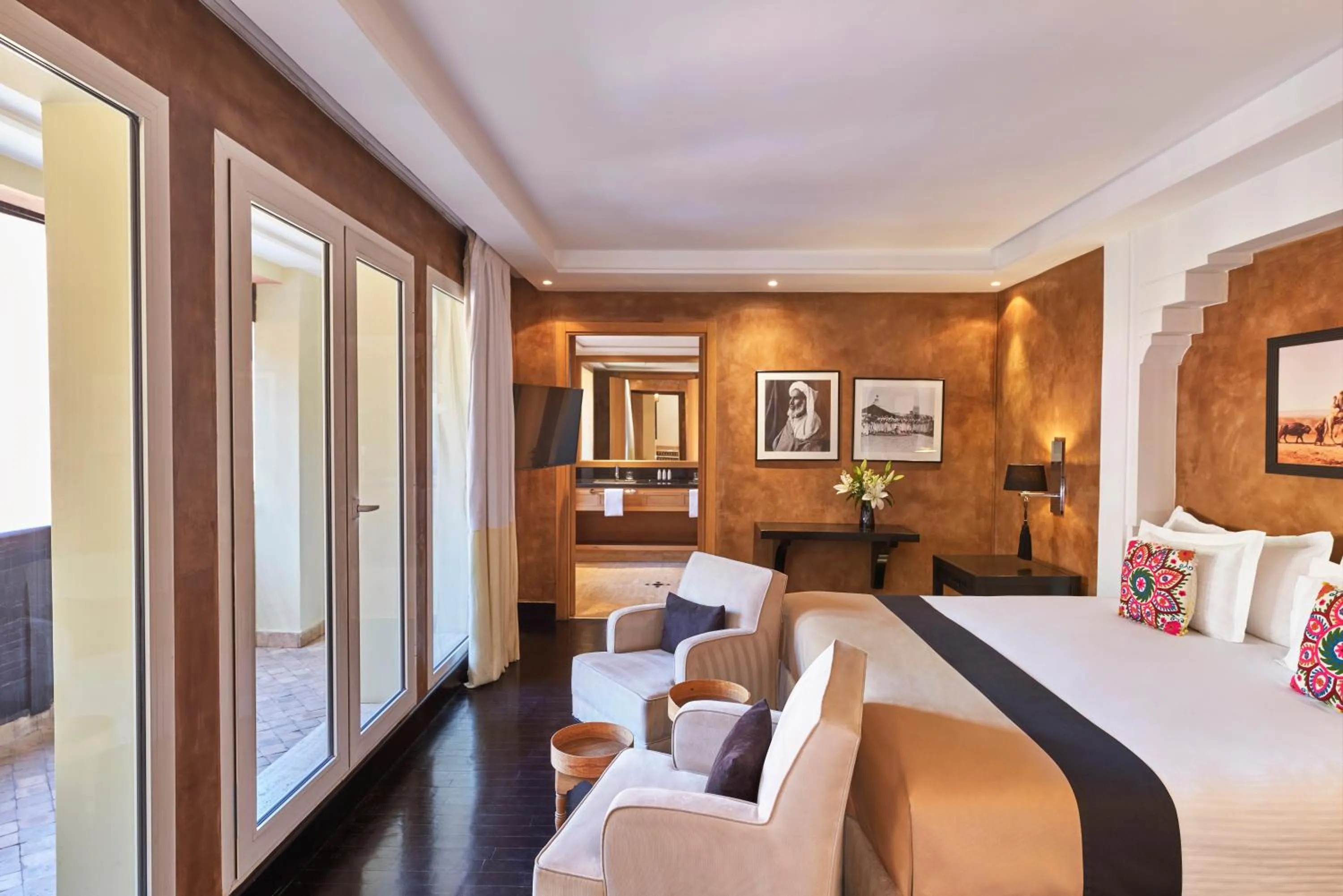 Bed in Hôtel & Ryads Barrière Le Naoura