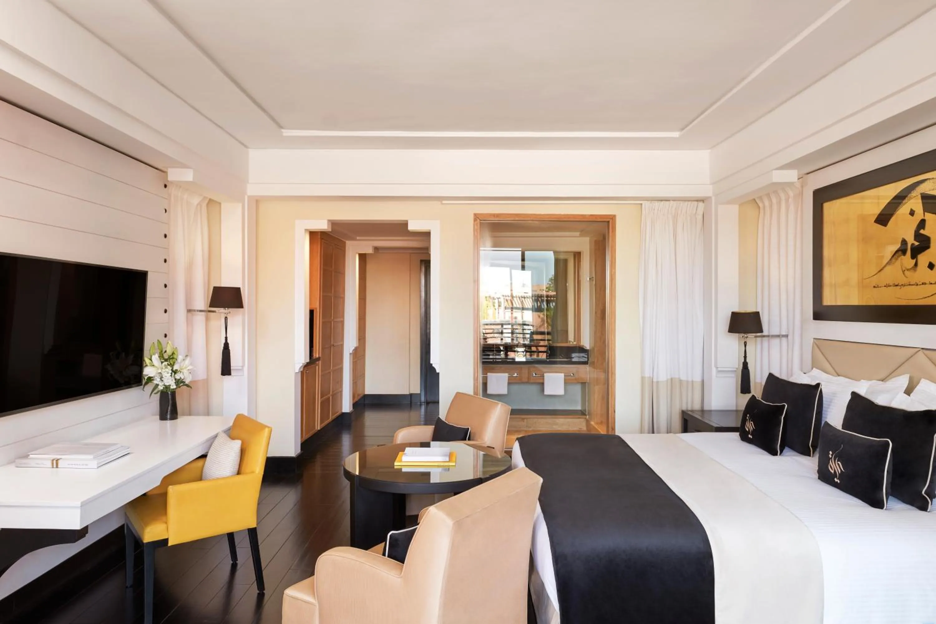 Bed in Hôtel & Ryads Barrière Le Naoura