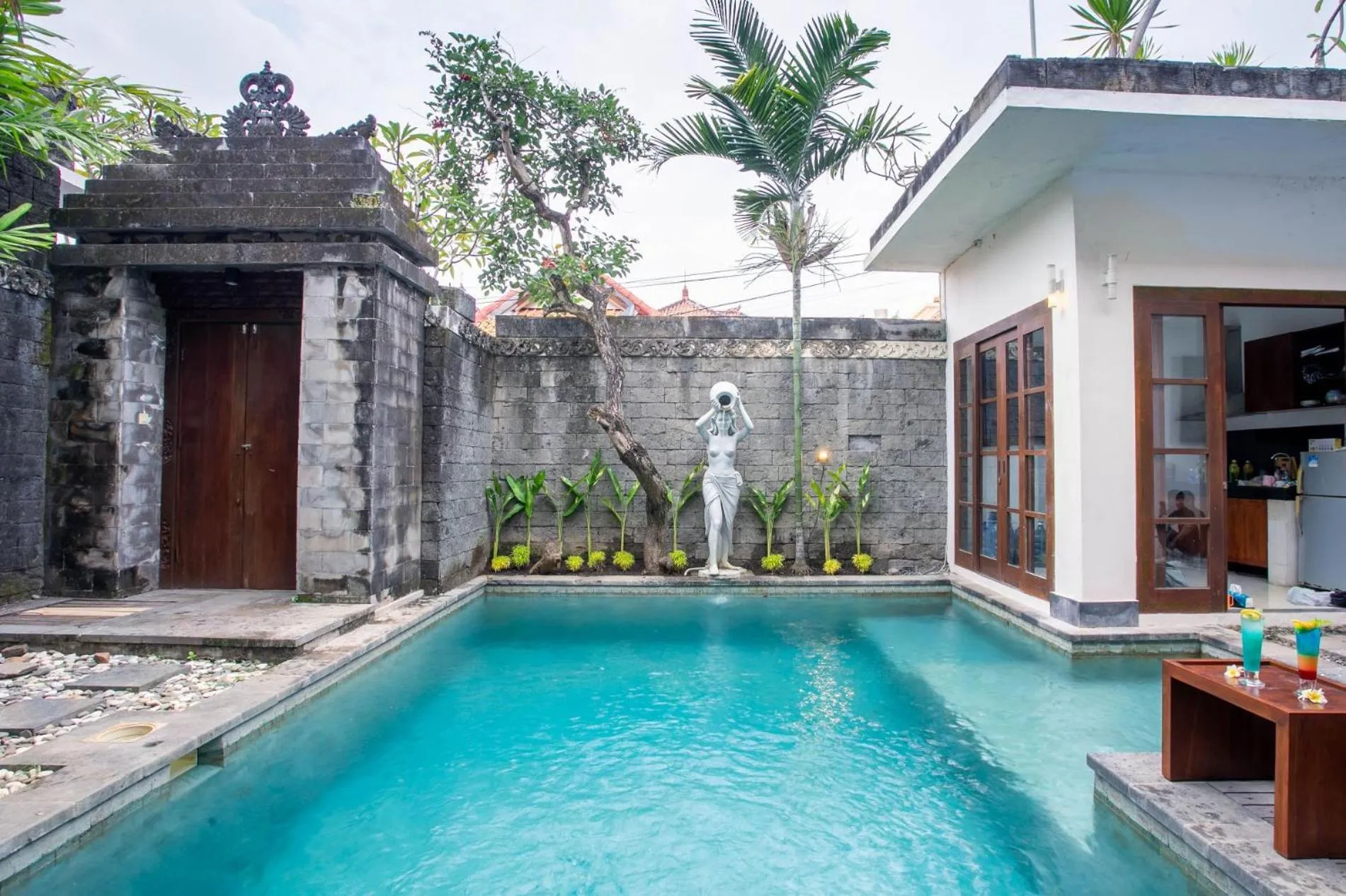 Pool view in Villa Sukanami Sanur by ecommerceloka