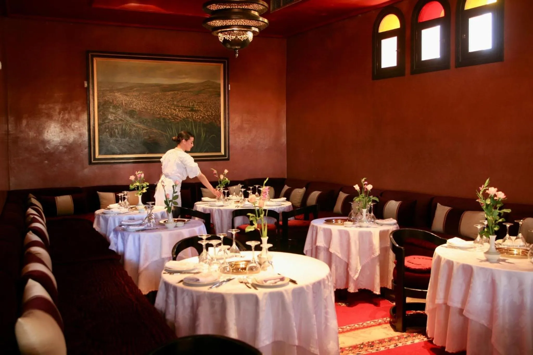 Restaurant/places to eat in Al Fassia Aguedal