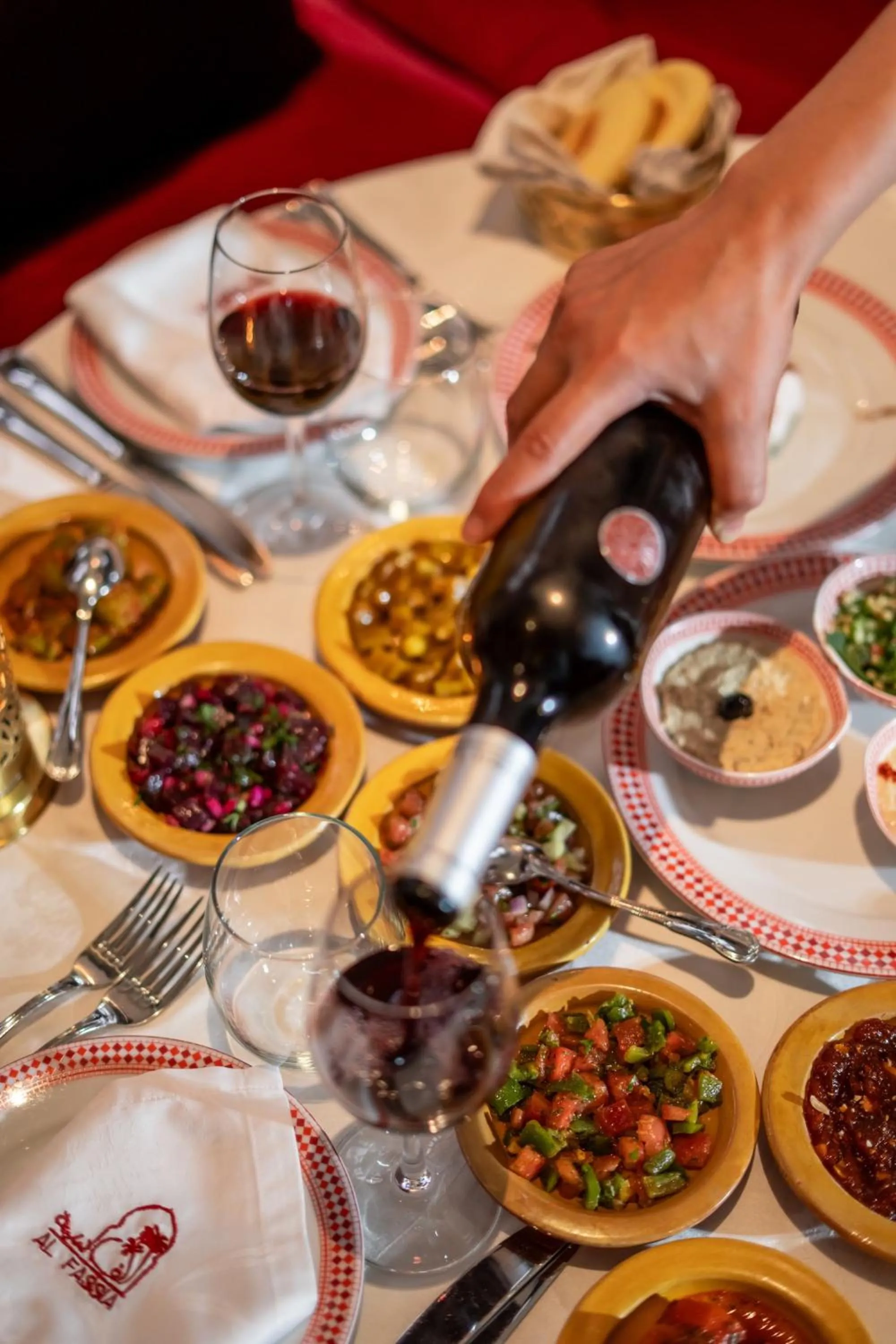 Restaurant/places to eat in Al Fassia Aguedal