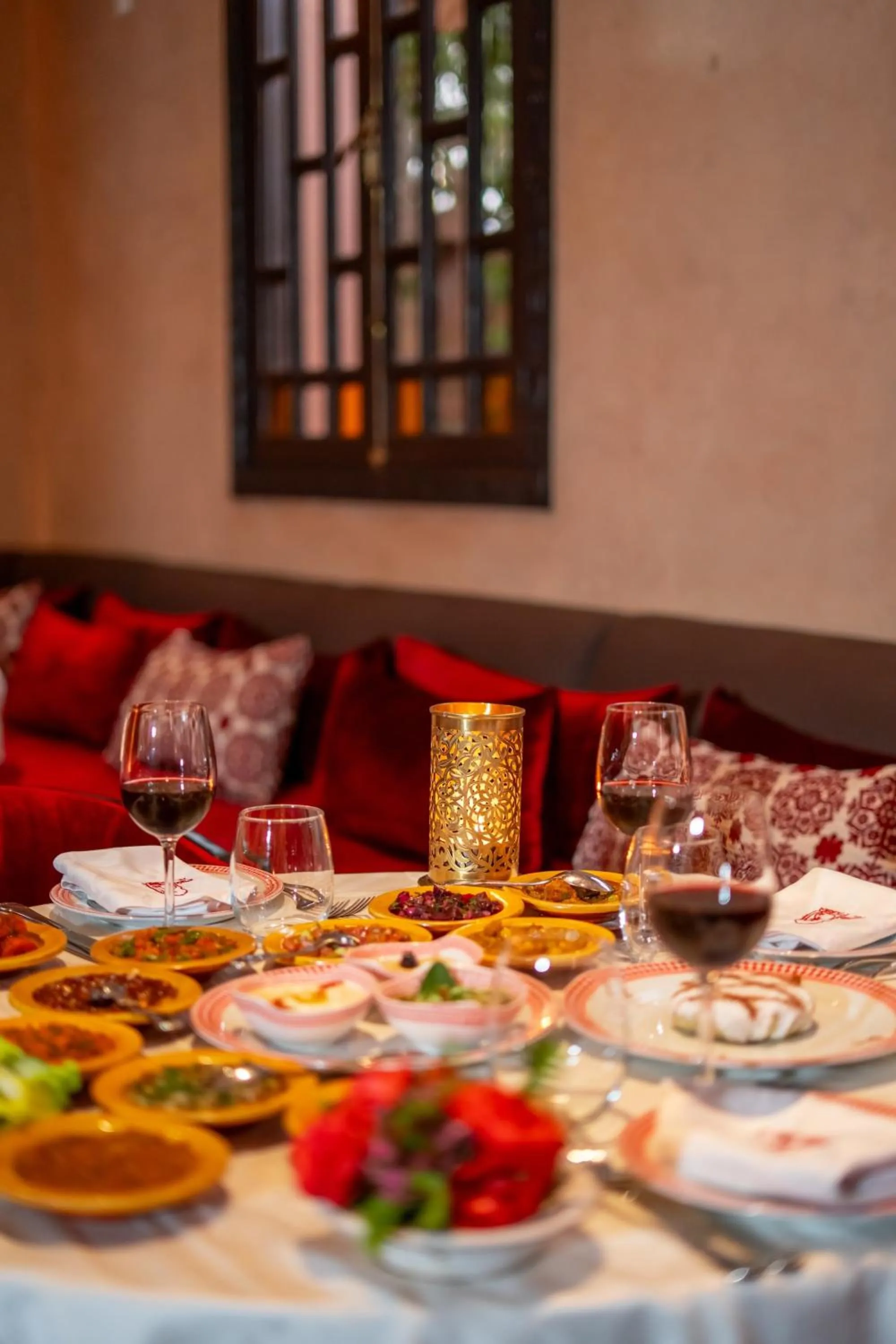 Restaurant/places to eat in Al Fassia Aguedal