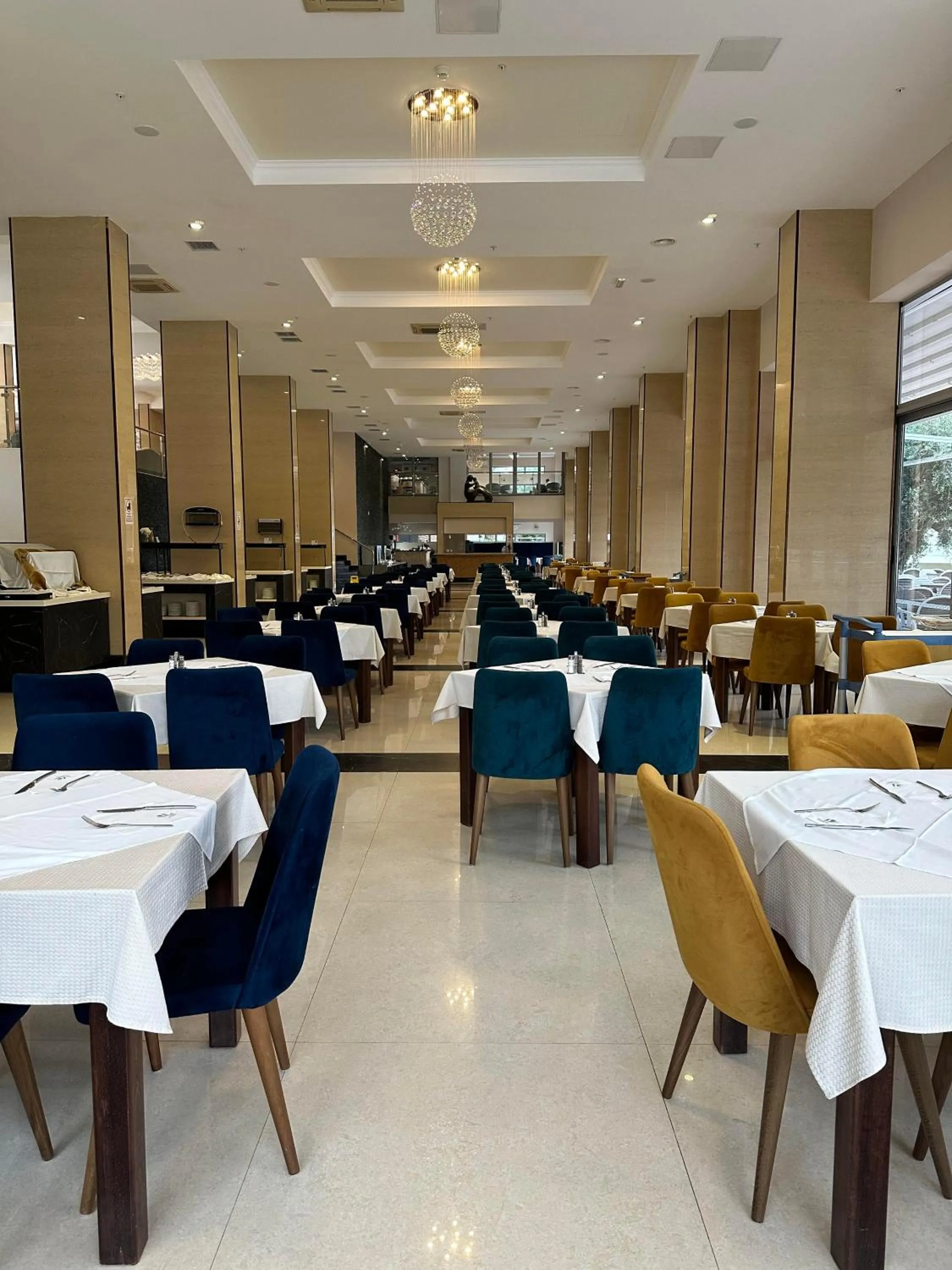 Restaurant/places to eat in Vile Oliva Hotel & Resort