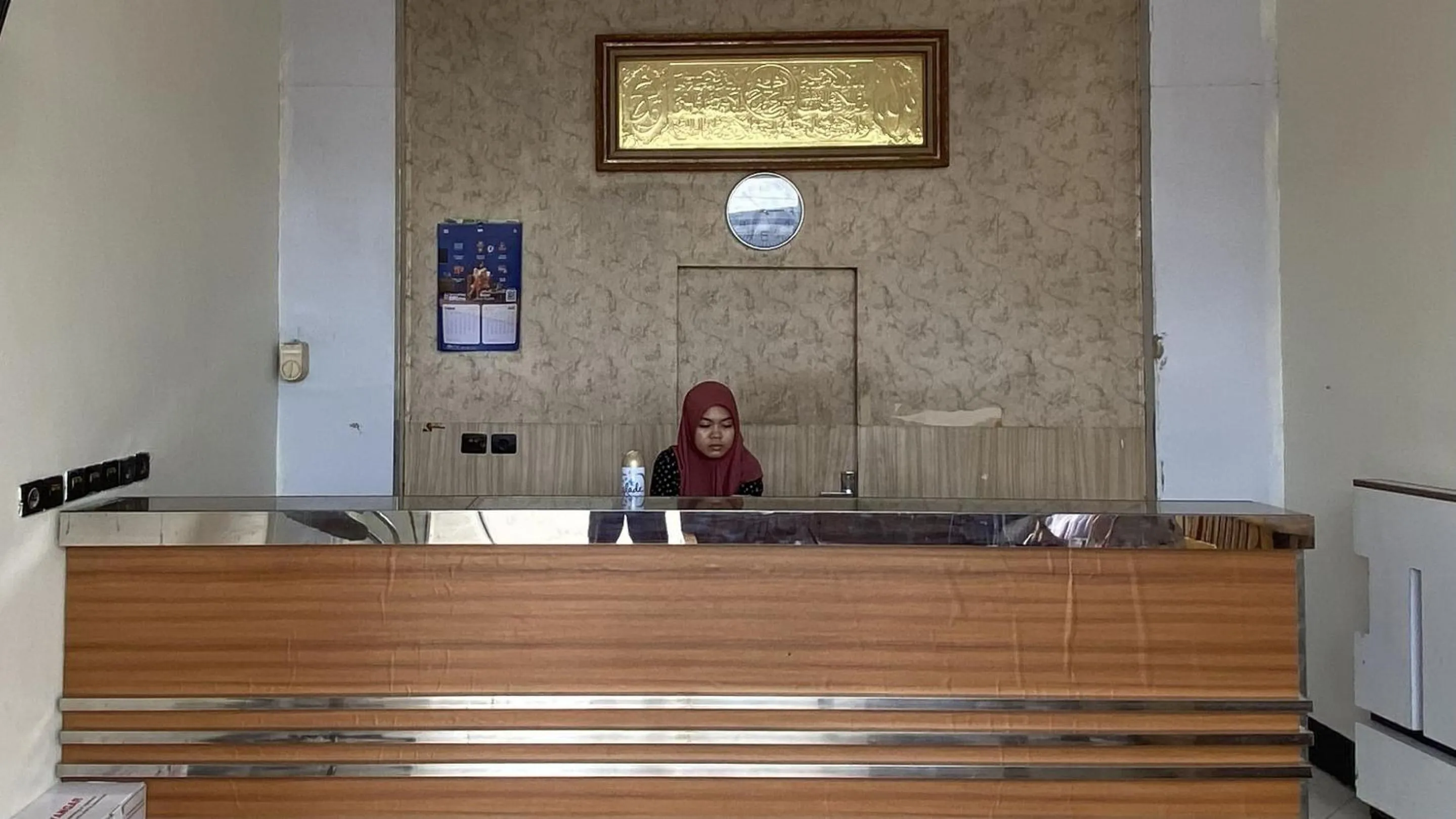 Lobby or reception in Hotel O Hasma Jaya Syariah