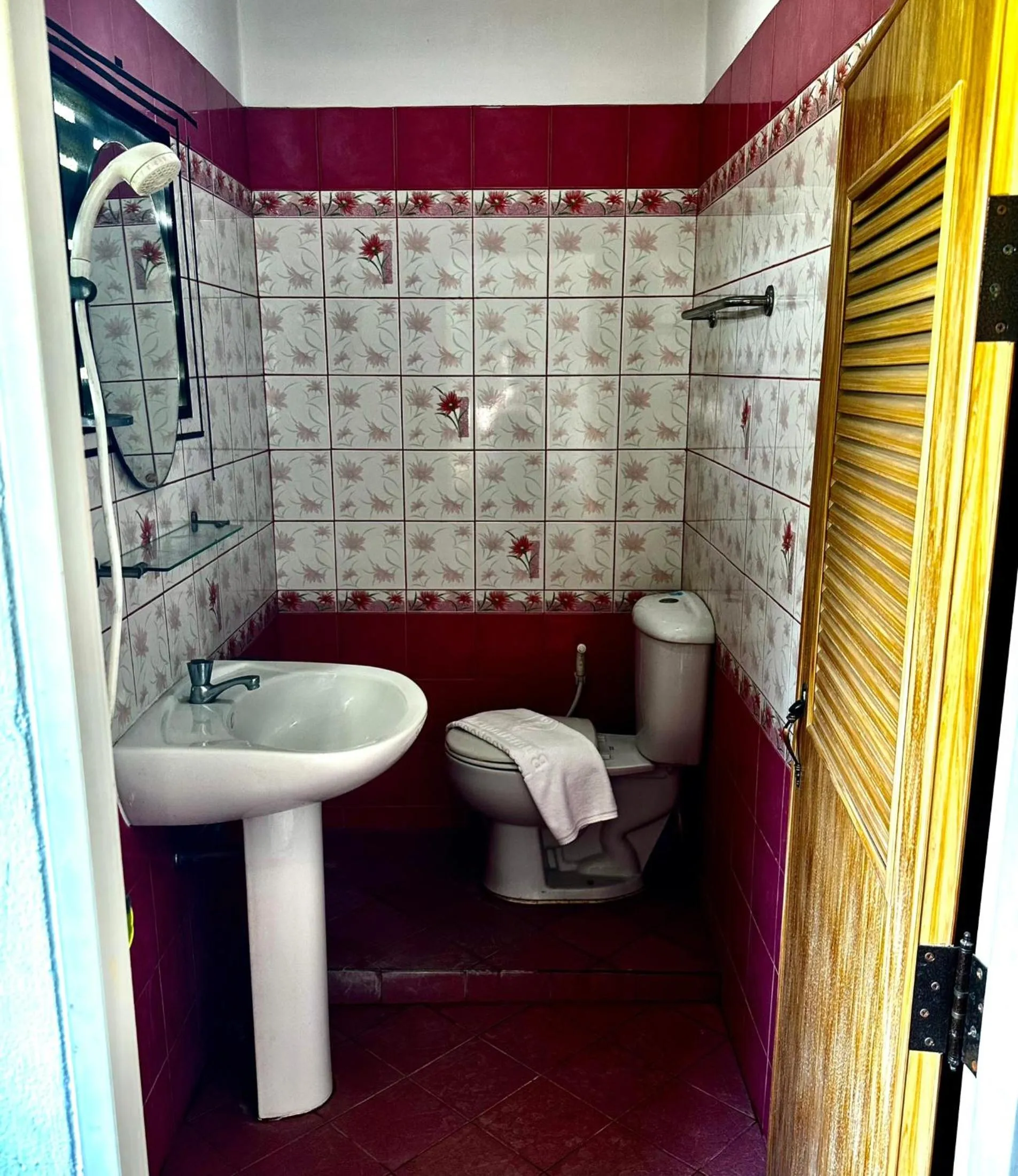 Shower in Soft Resort Kad Farang Hangdong