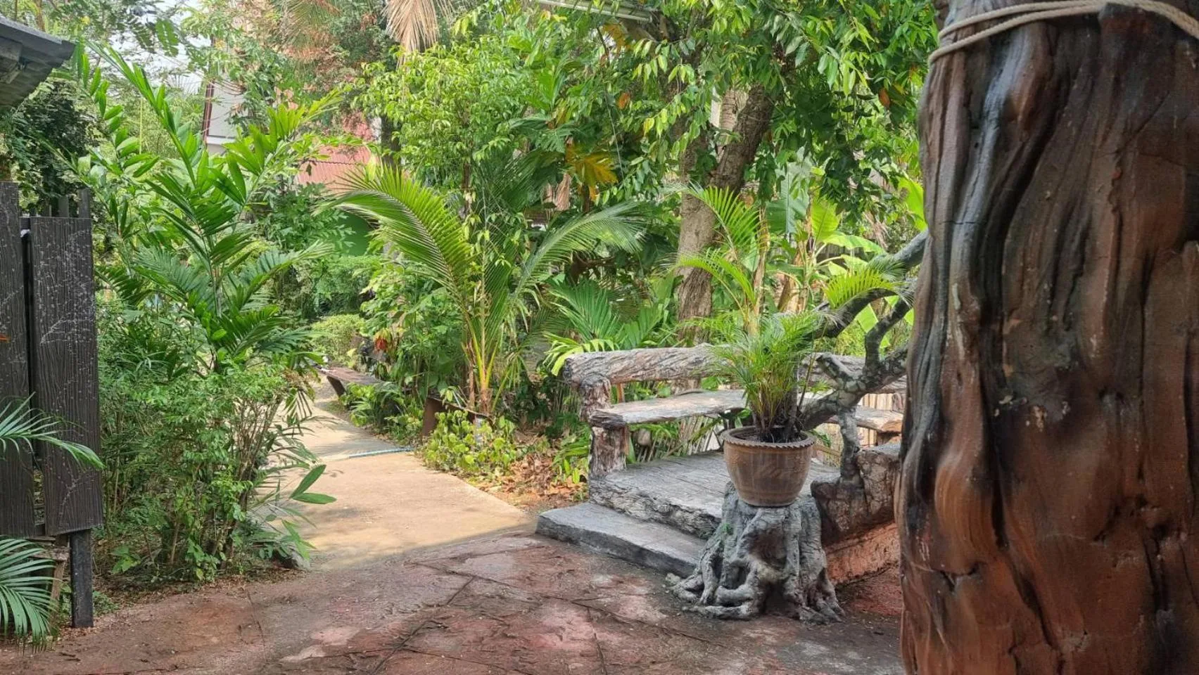 Garden in Soft Resort Kad Farang Hangdong