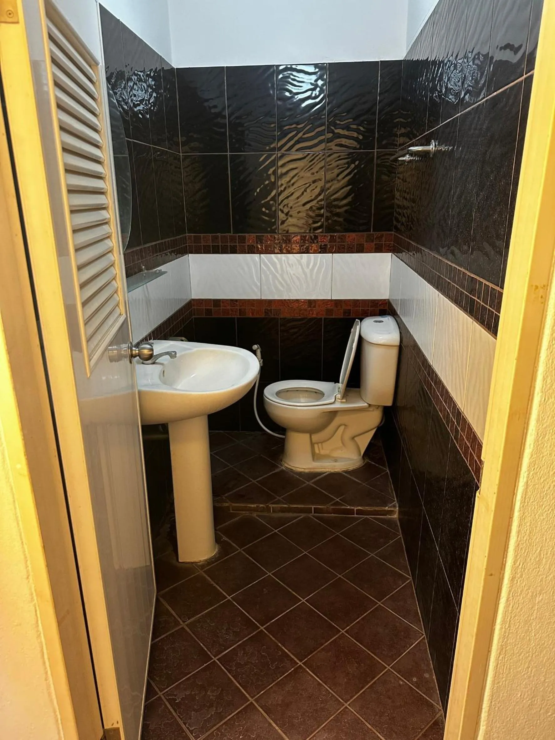 Toilet in Soft Resort Kad Farang Hangdong