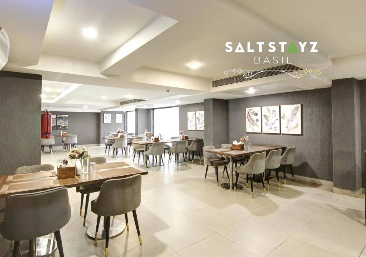 Restaurant/places to eat in Saltstayz Basil - Near Golf Course Road & Extension Road