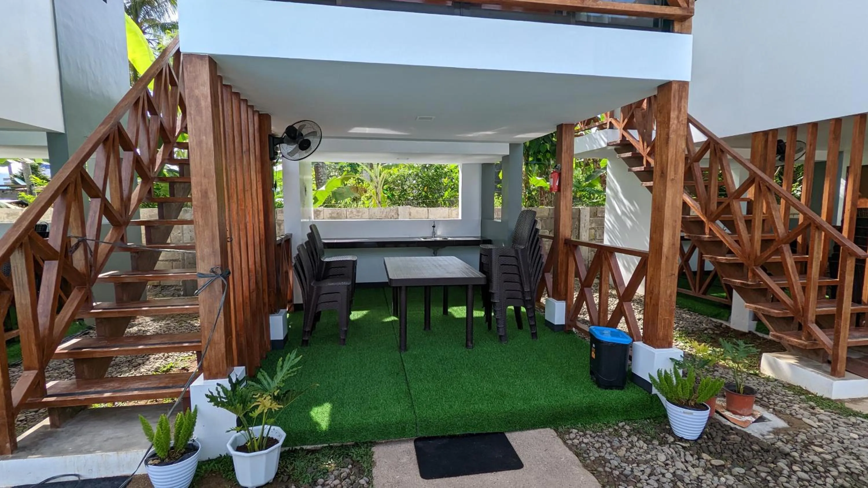 Property building in Bakawan Hideaway Resort and Restaurant